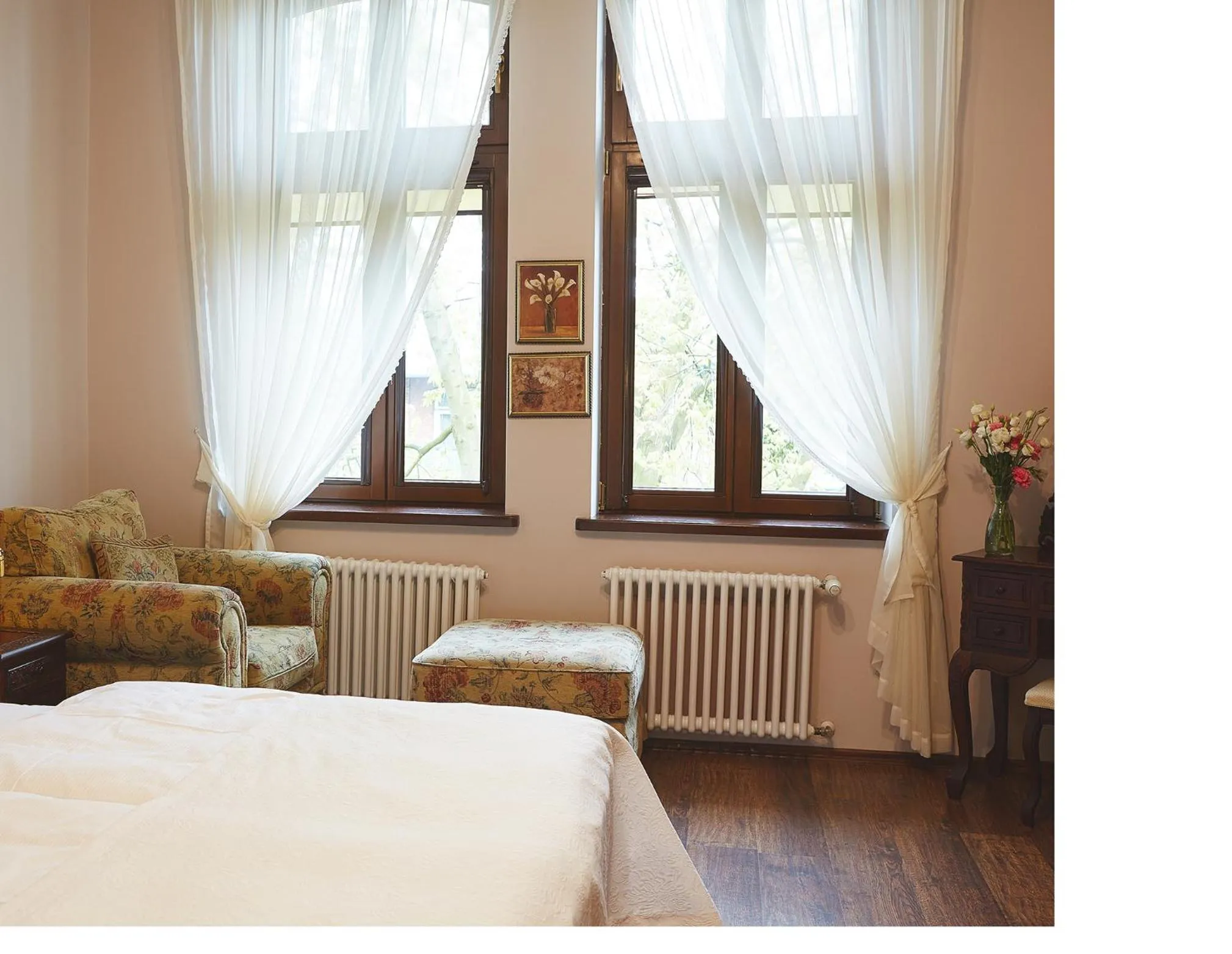 Photo of the whole room, Bed in Pensjonat Pod Jemiołą