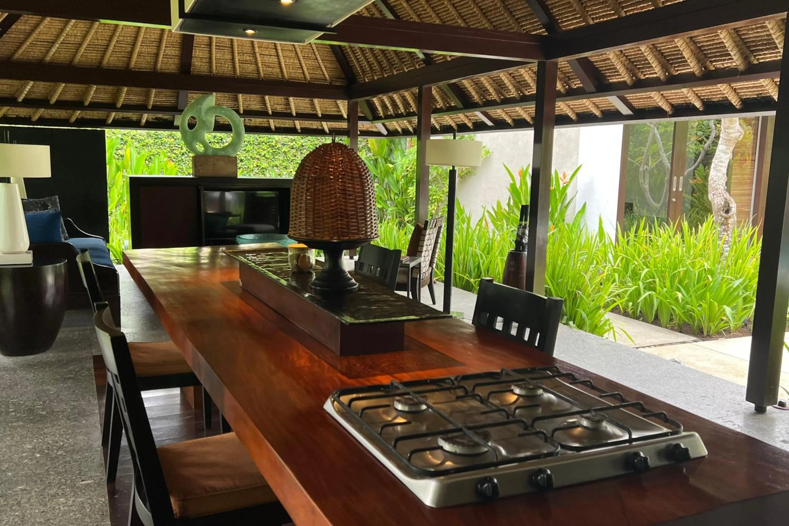 Kitchen or kitchenette in Kayumanis Jimbaran Private Villas & Spa