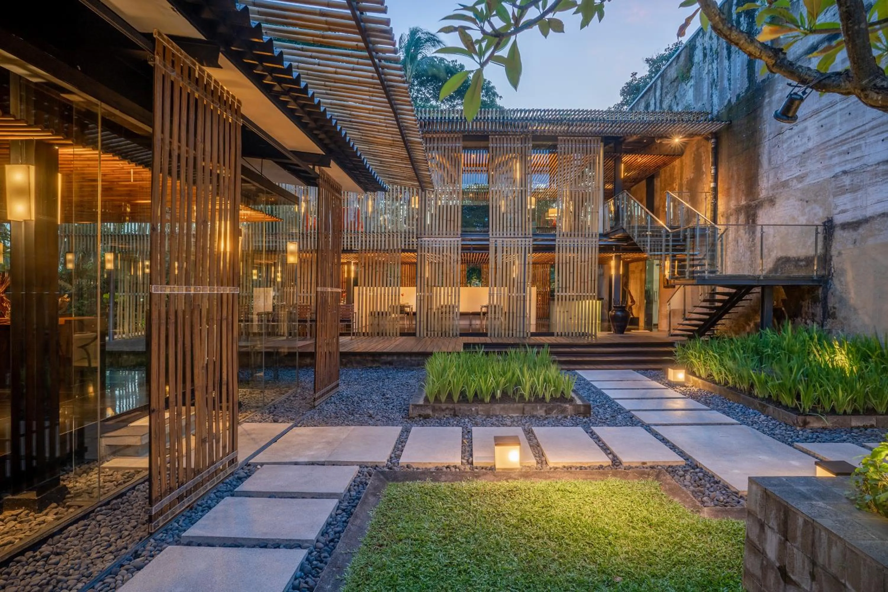 Restaurant/places to eat in Kayumanis Nusa Dua Private Villa & Spa