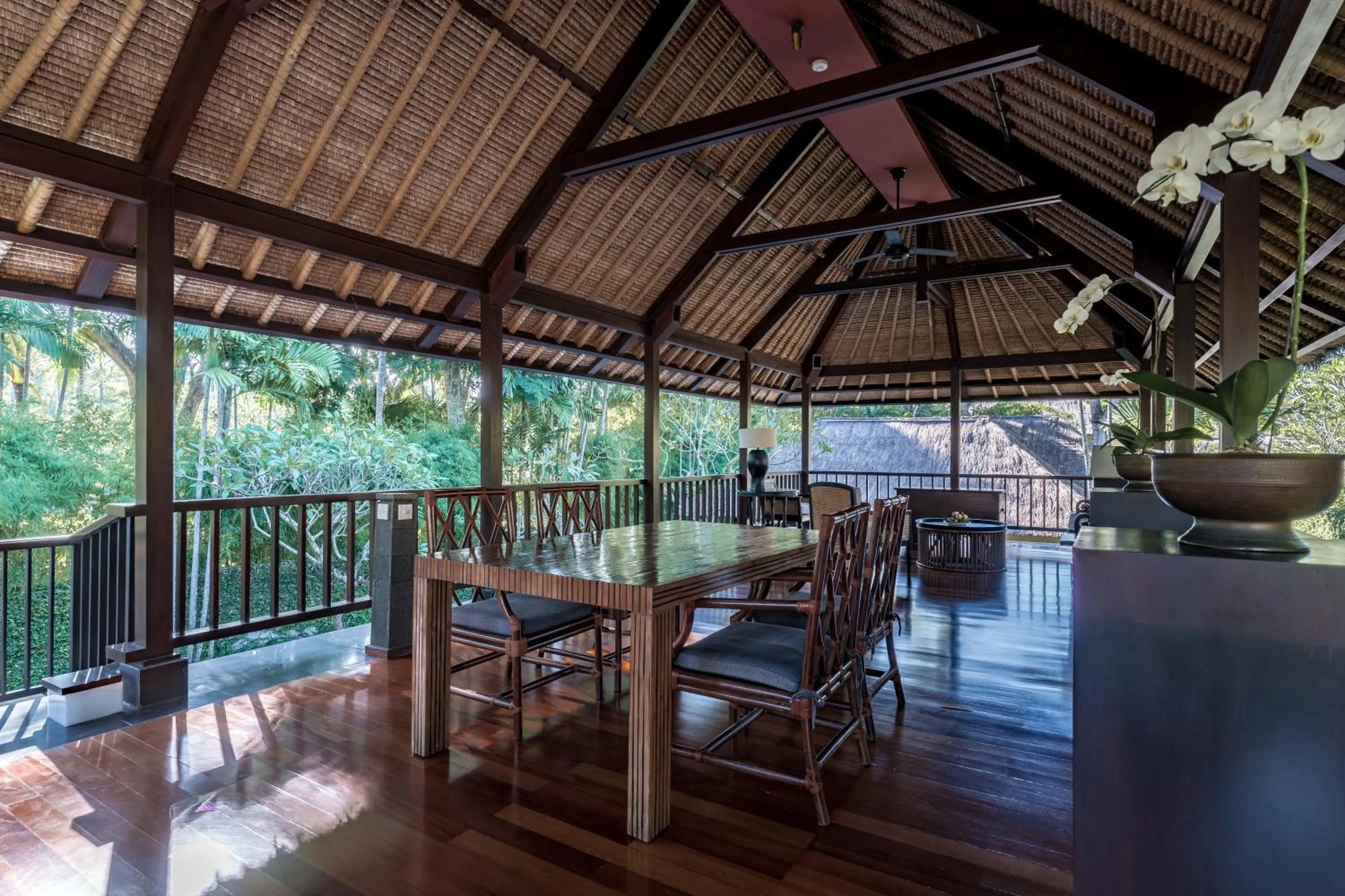 Kitchen or kitchenette in Kayumanis Nusa Dua Private Villa & Spa