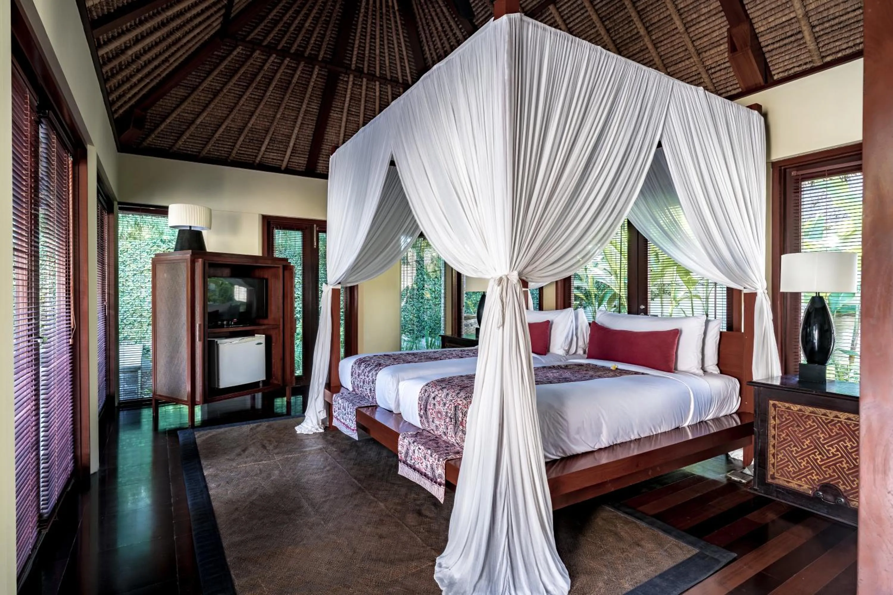 Bed in Kayumanis Nusa Dua Private Villa & Spa