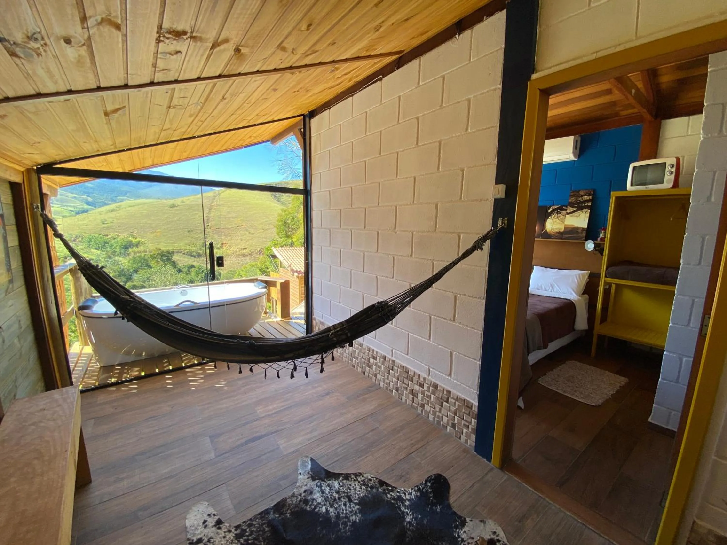 View (from property/room), Bed in Pousada Sitio Barreirinha