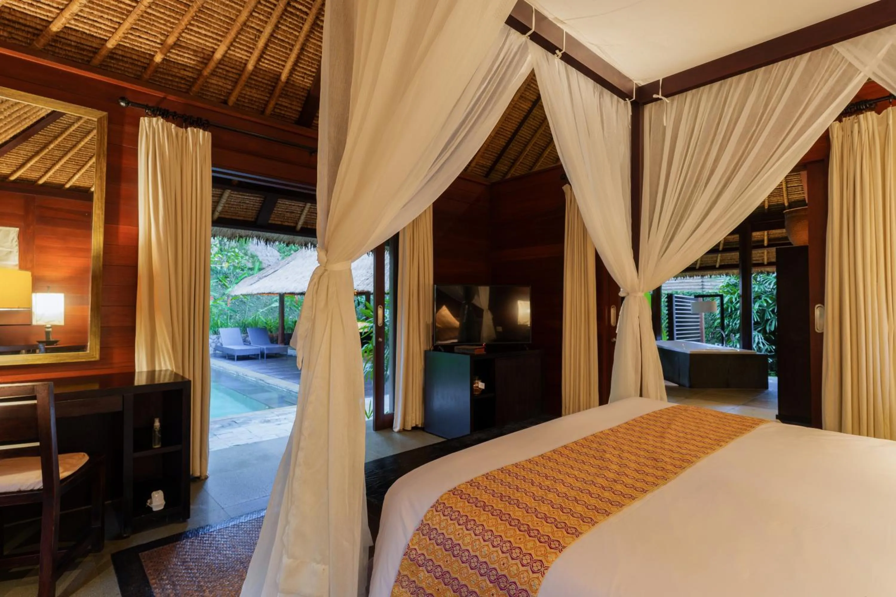 Bedroom, Bed in Kayumanis Ubud Private Villas & Spa
