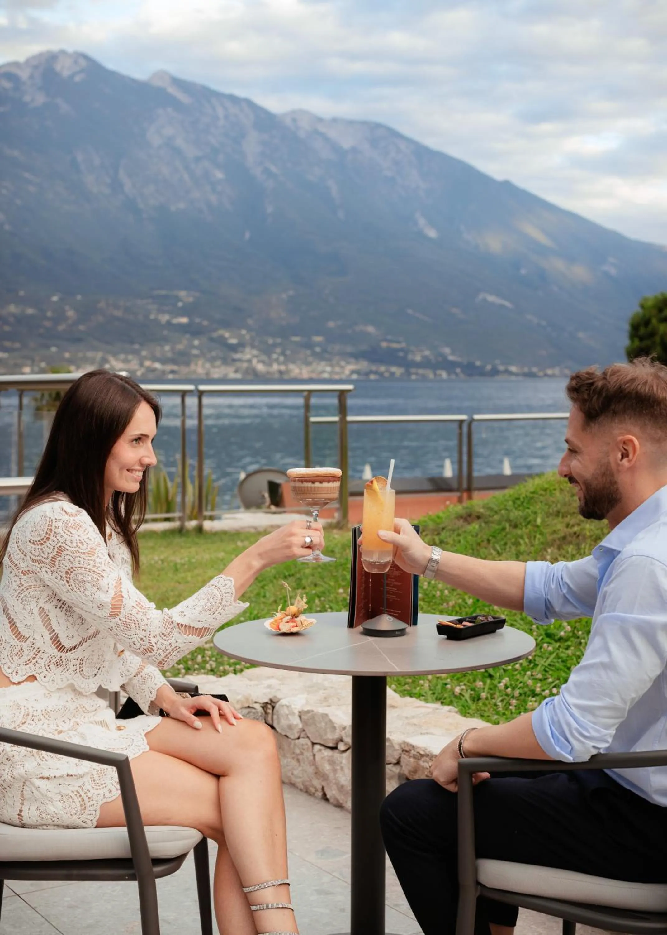 People in Hotel Du Lac