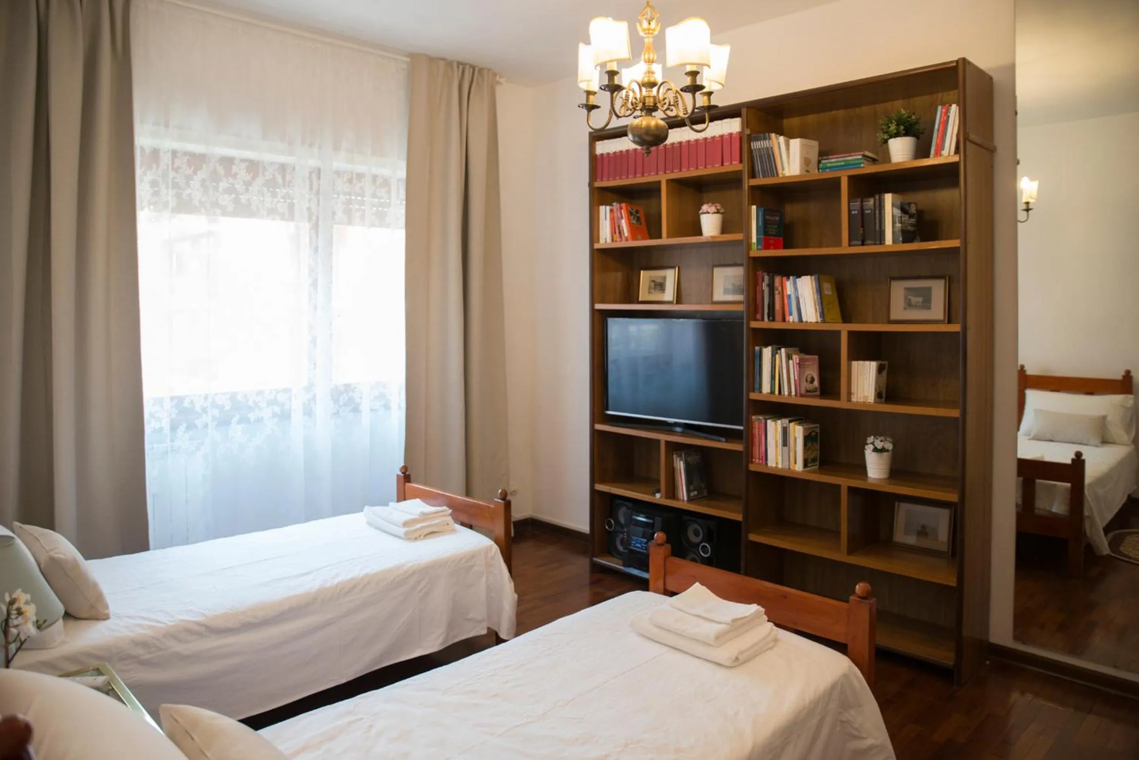 Bedroom, Bed in Plumbird Boutique & Apartment