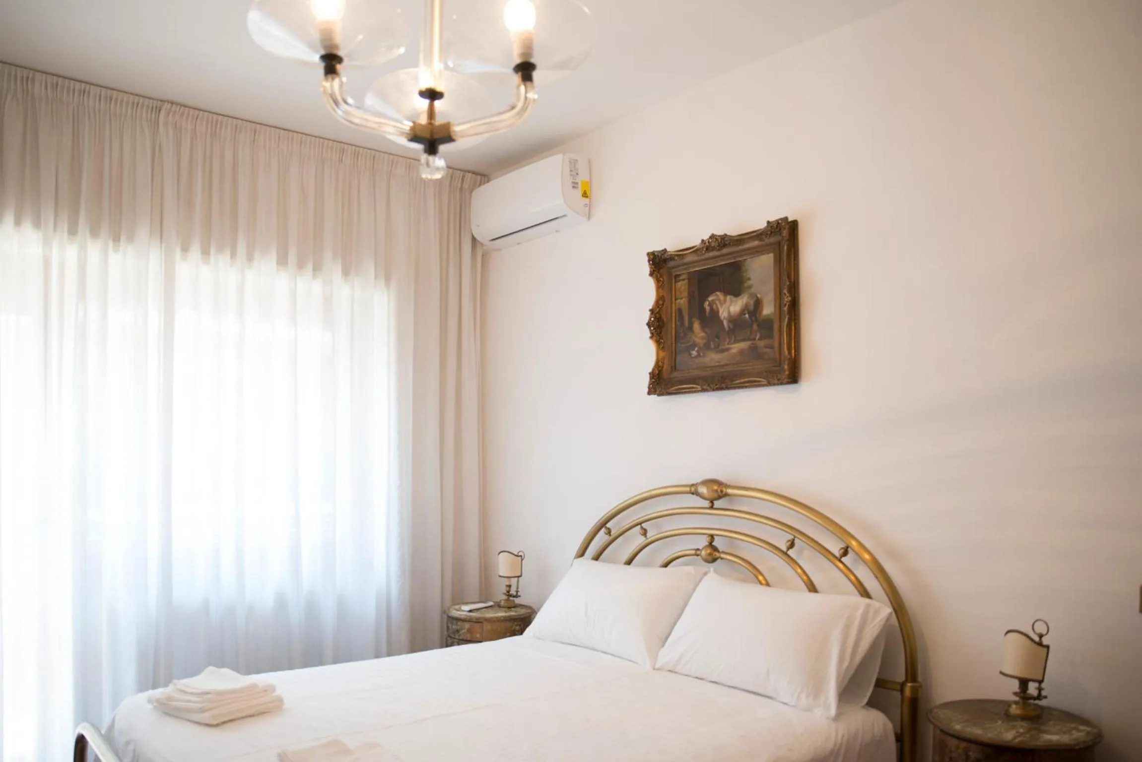 Bed in Plumbird Boutique & Apartment