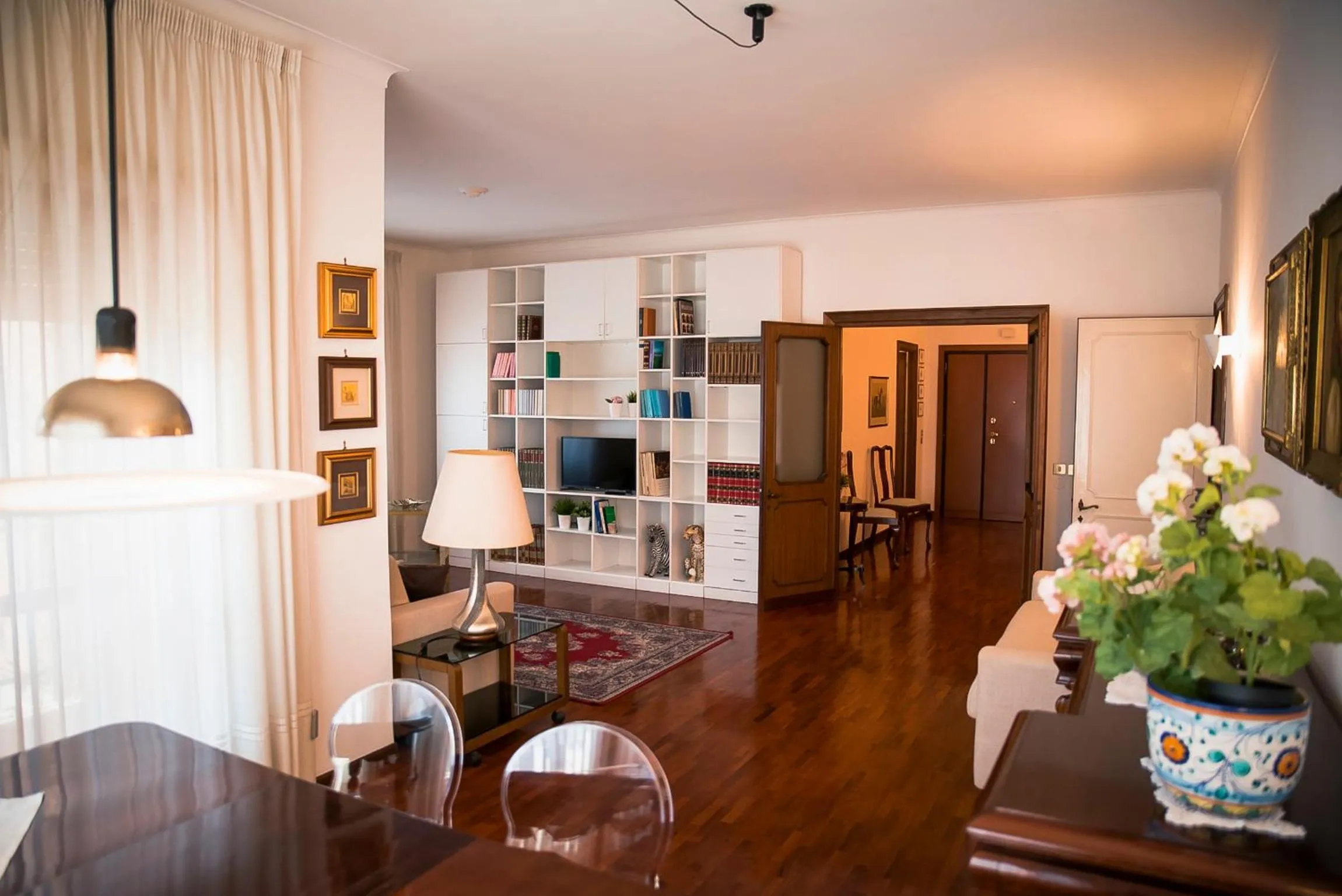 Seating area in Plumbird Boutique & Apartment