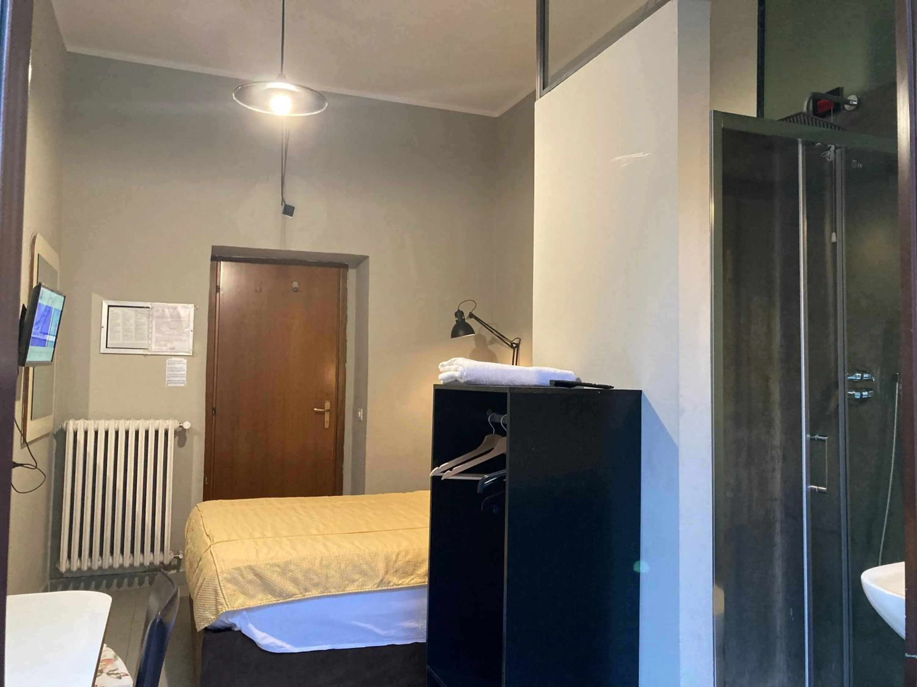 Bed in Hotel Calypso