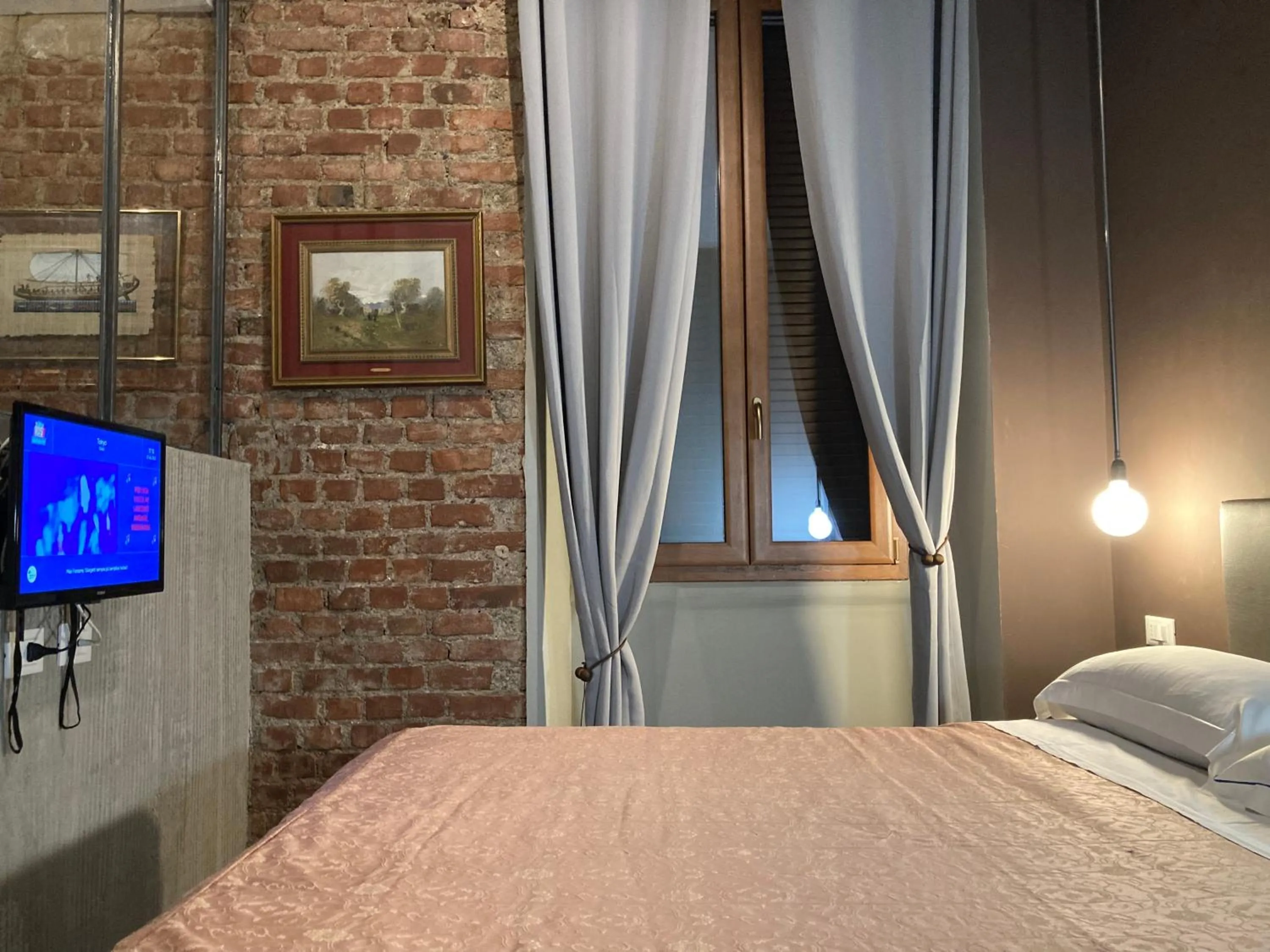 Bed in Hotel Calypso