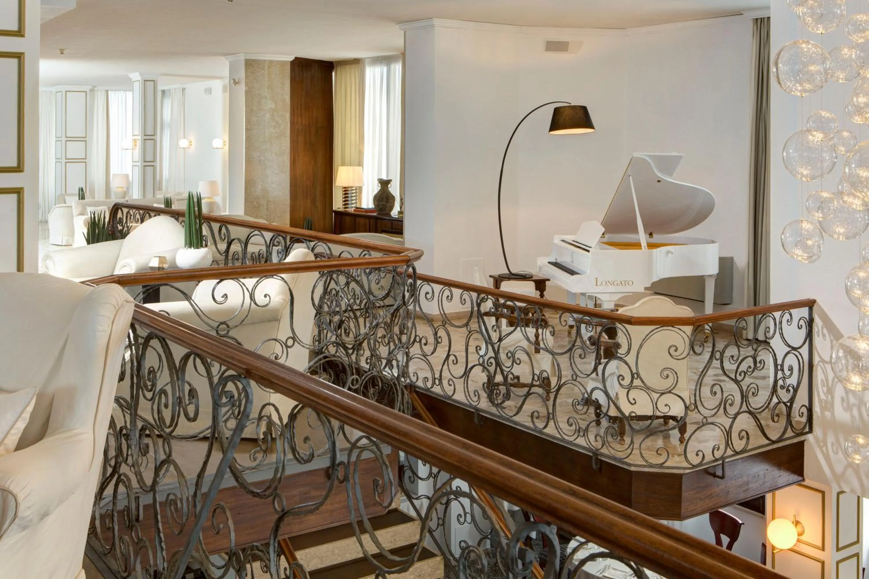 Lobby or reception in Hotel Byron Bellavista