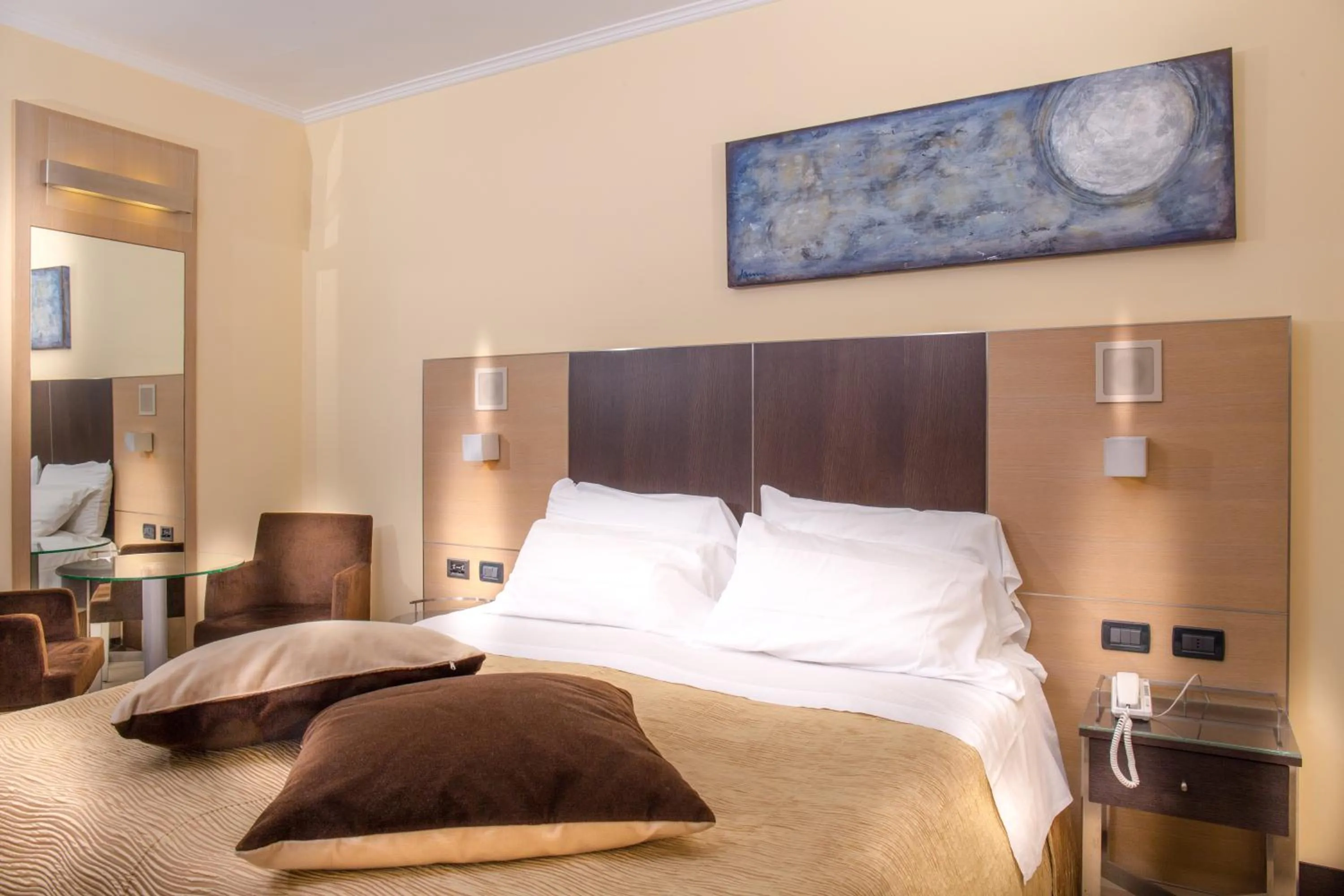 Bed in Hotel Imperial