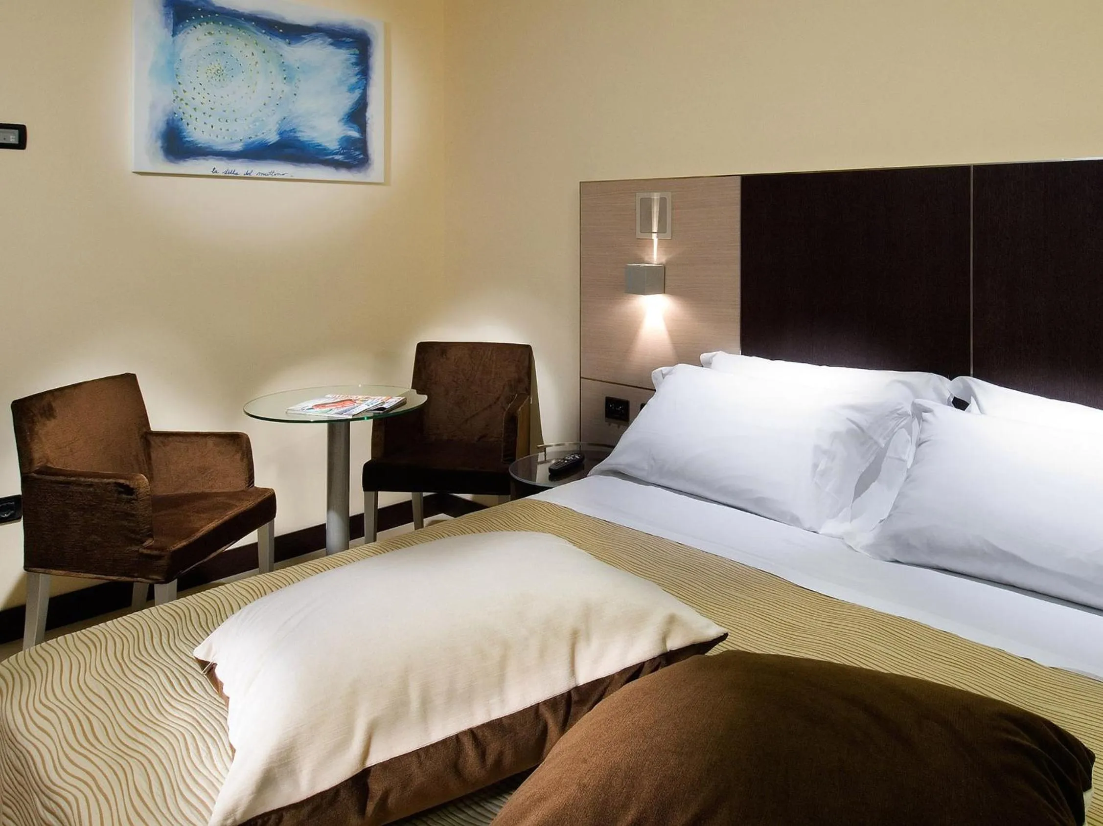 Bed in Hotel Imperial