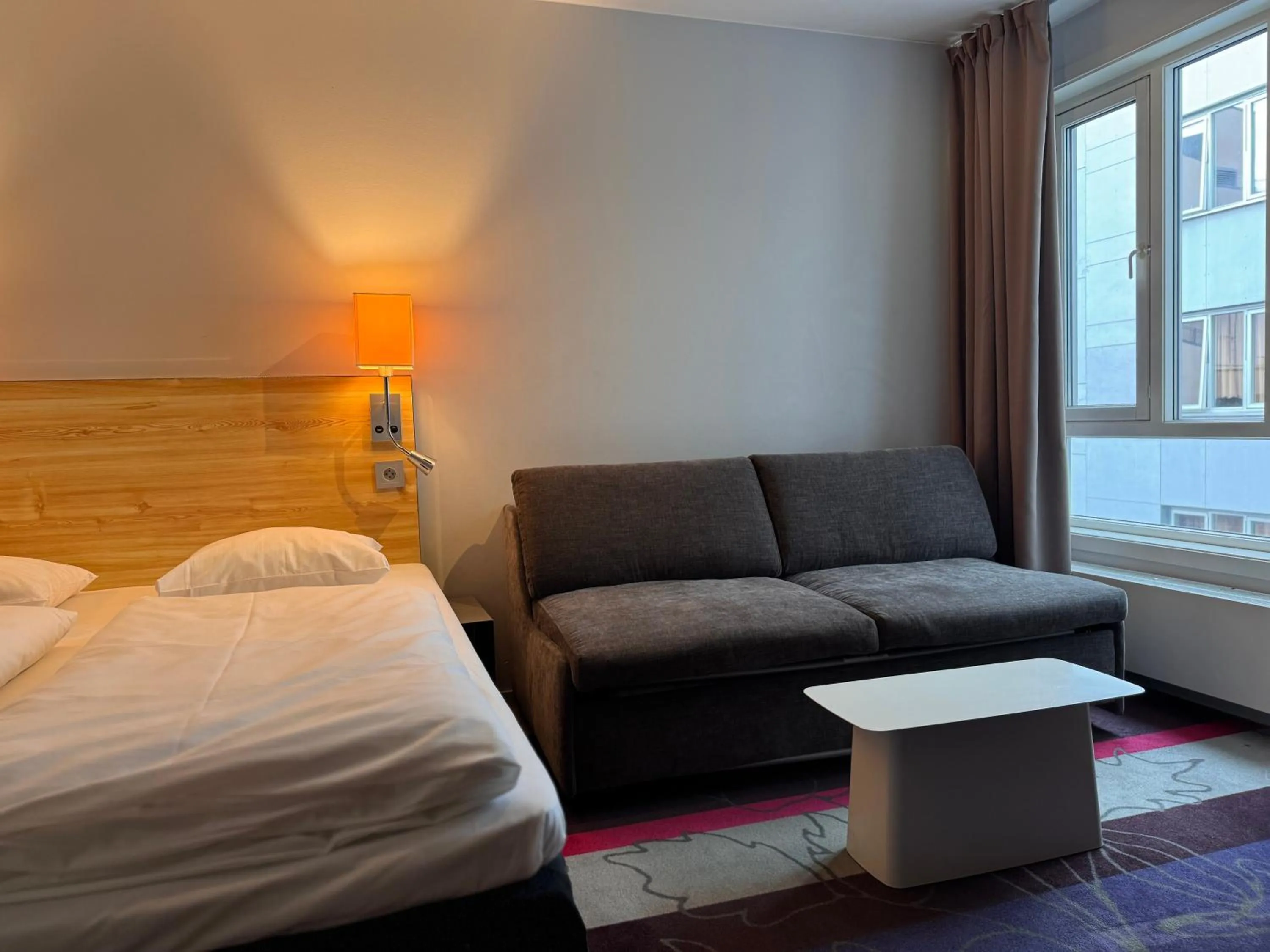 Bedroom, Bed in Comfort Hotel Xpress Youngstorget