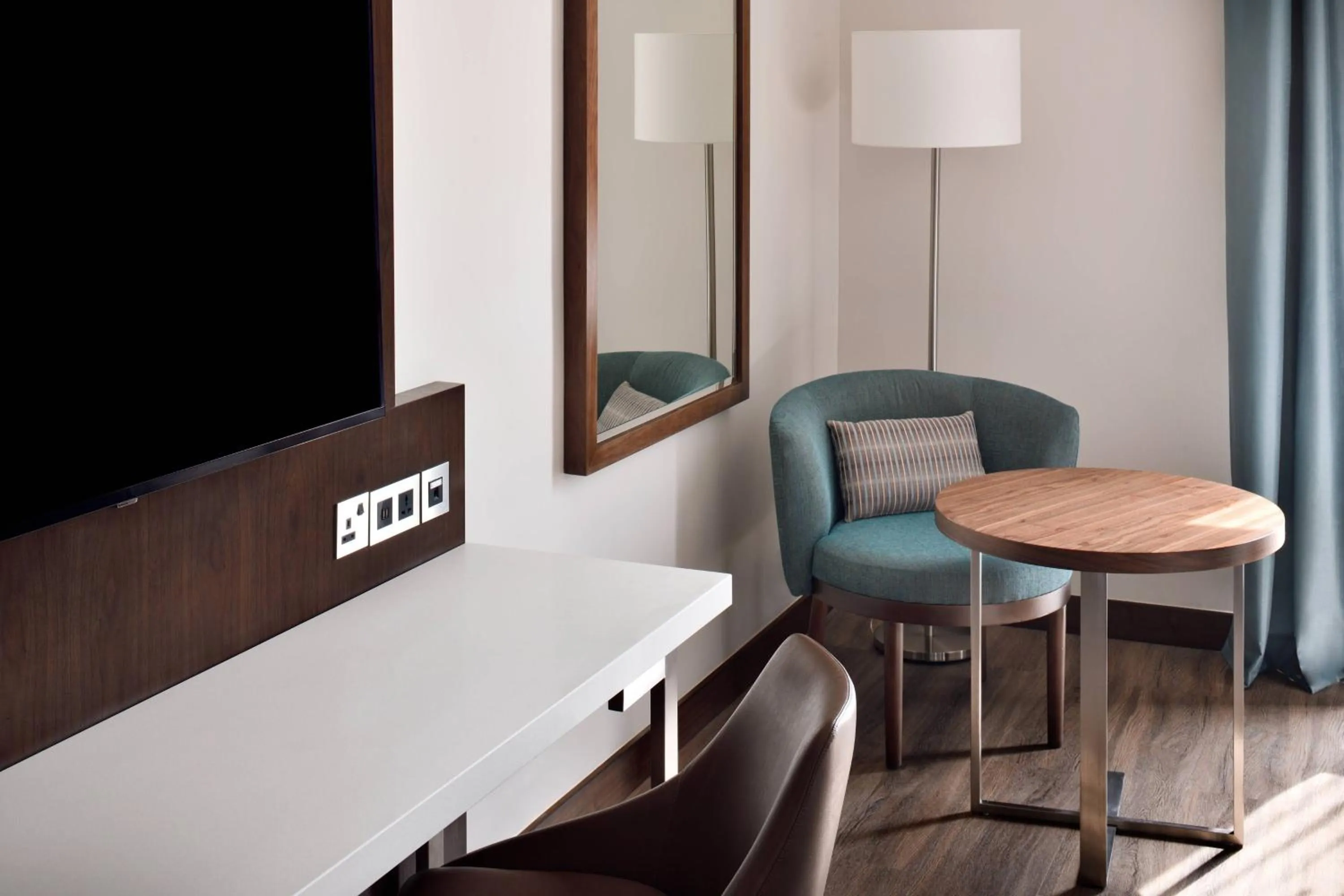 Photo of the whole room in Riyadh Airport Marriott Hotel