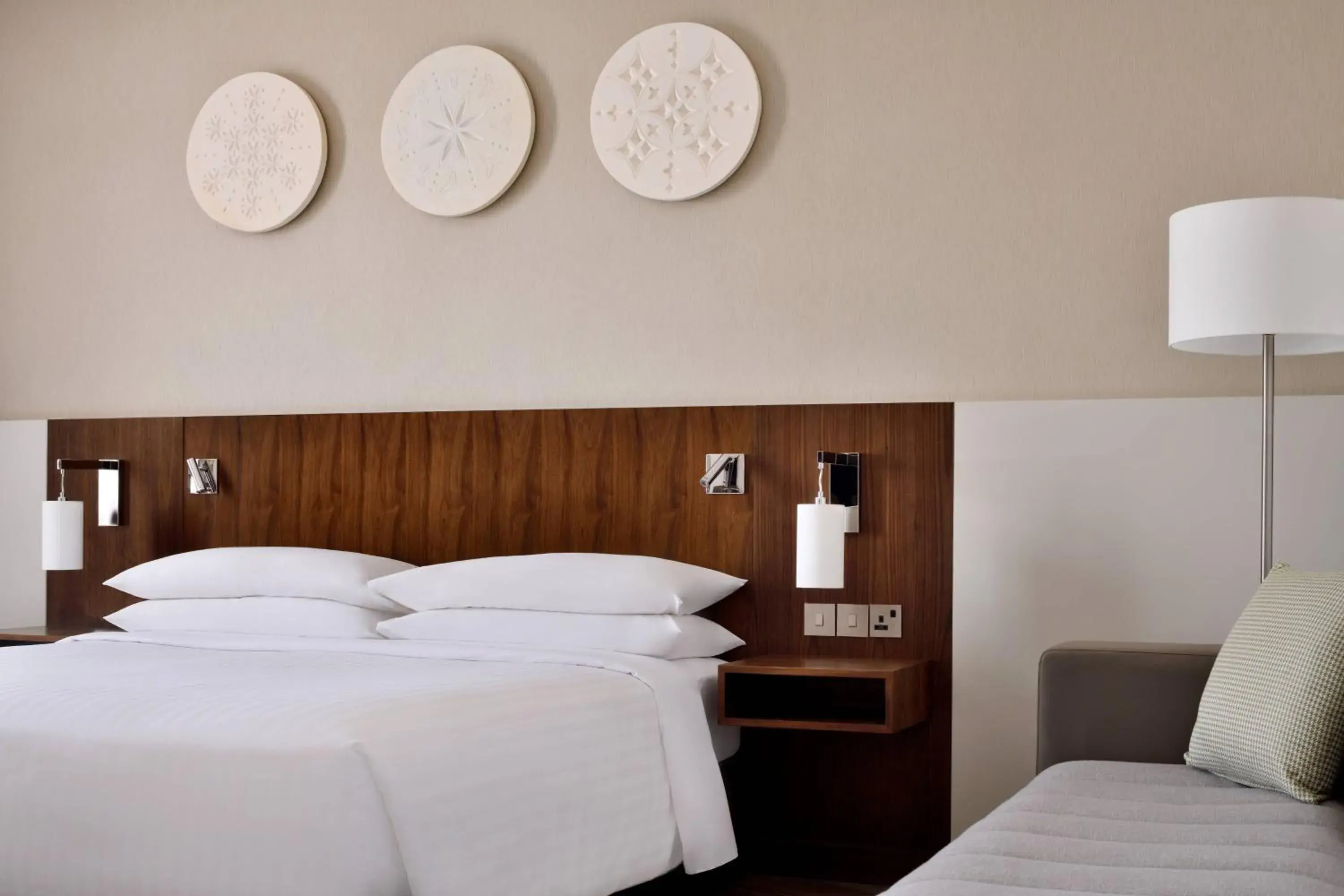 Junior Suite with Courtyard View in Riyadh Airport Marriott Hotel Junior Suite with Courtyard View in Riyadh Airport Marriott Hotel