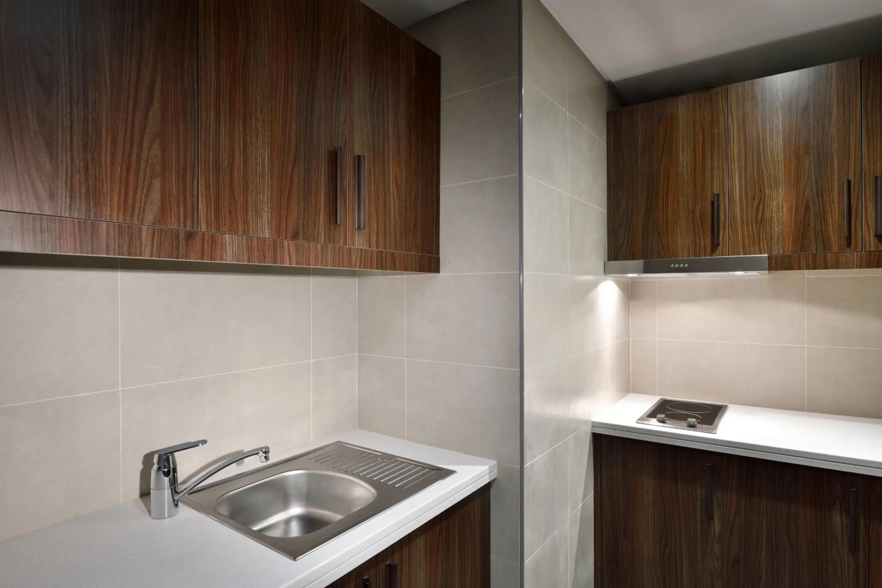 Kitchen or kitchenette in Riyadh Airport Marriott Hotel