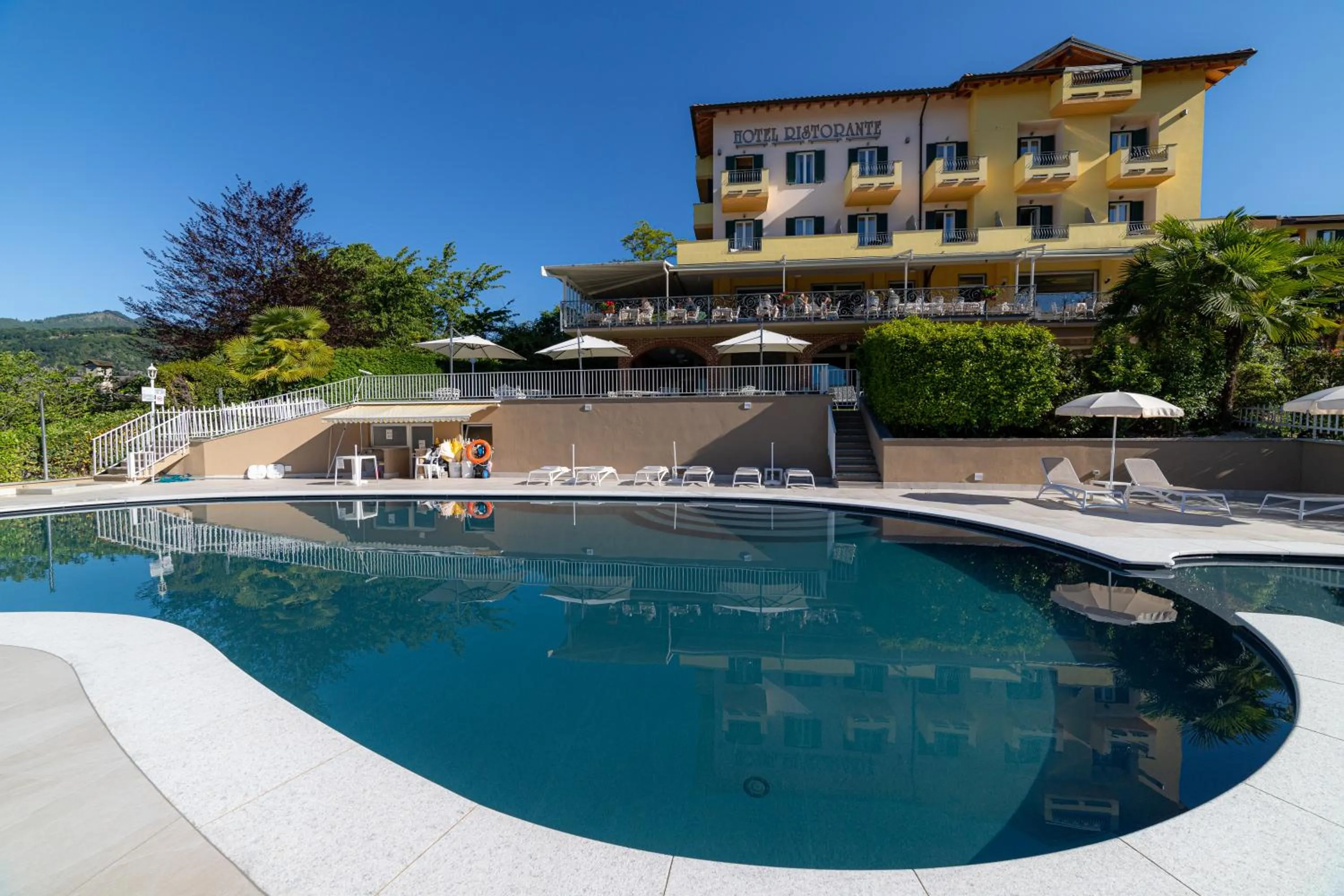 Property building in Hotel La Bussola