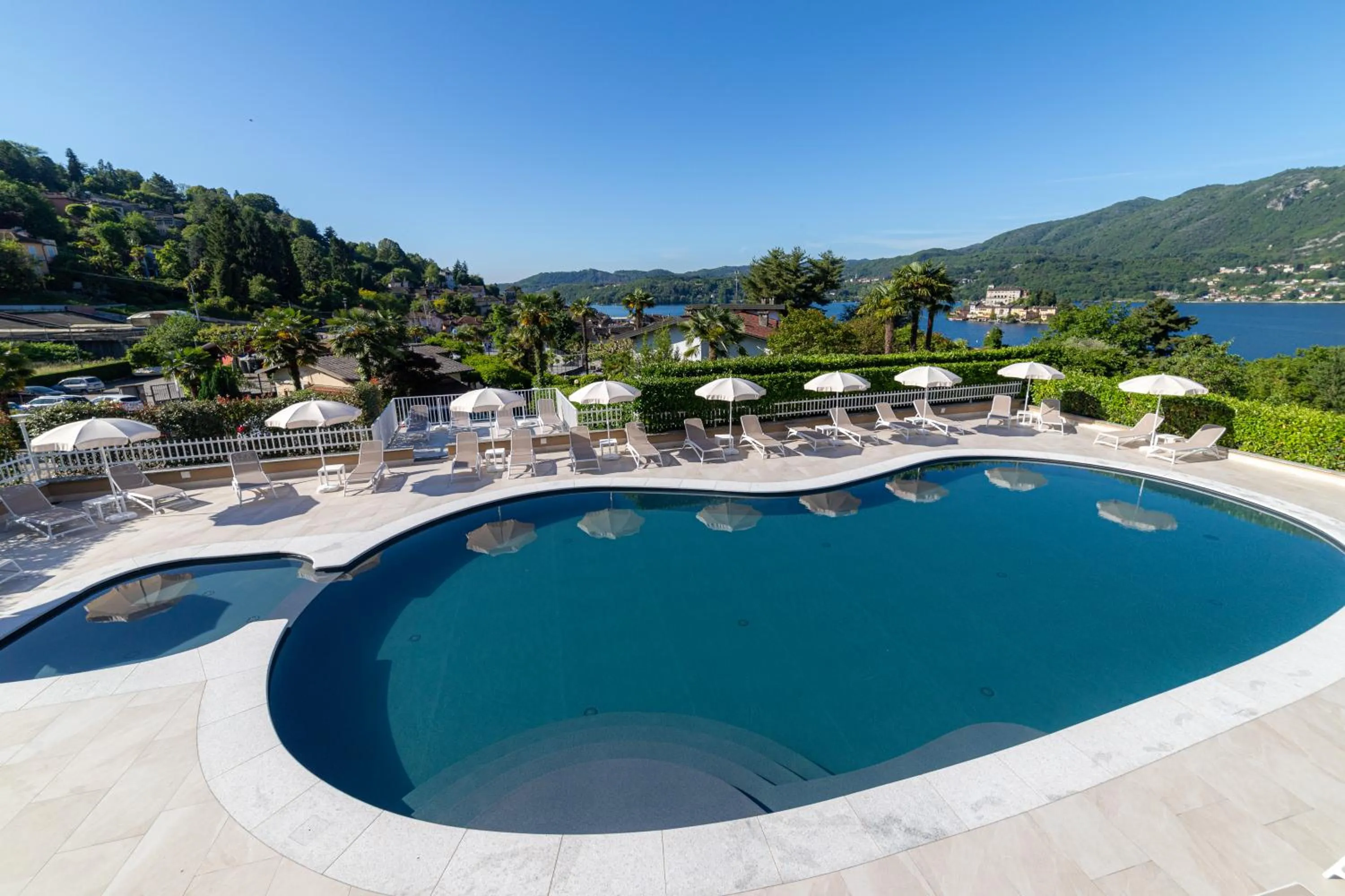 Swimming pool in Hotel La Bussola