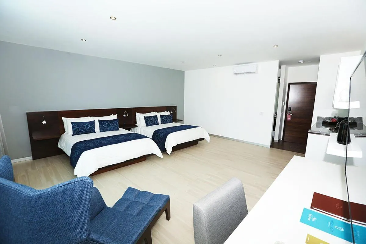 Double or Twin Room with Sea View in Hotel Marea Vista