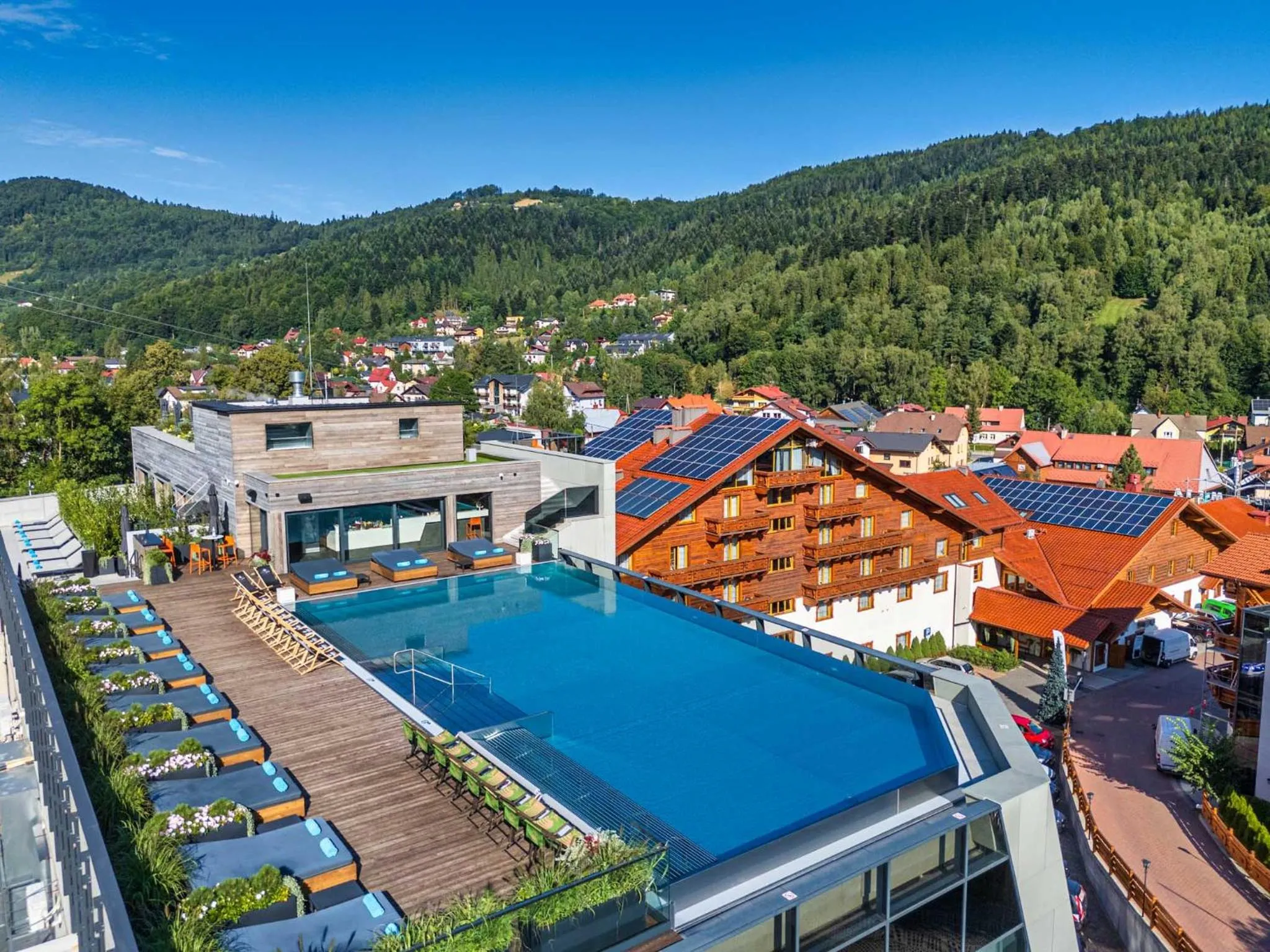 Swimming pool in Hotel META Resort & Vine SPA