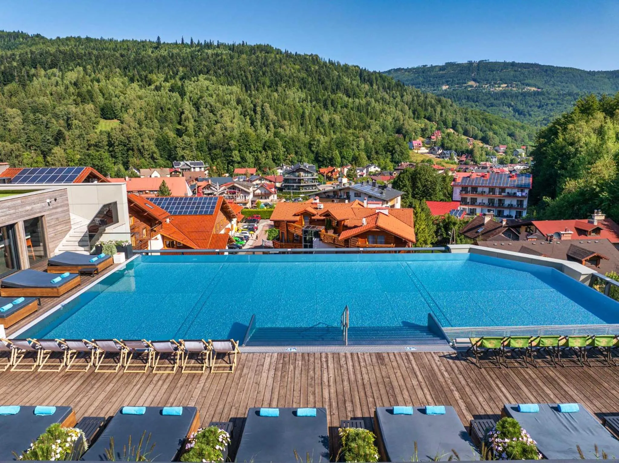 Swimming pool in Hotel META Resort & Vine SPA