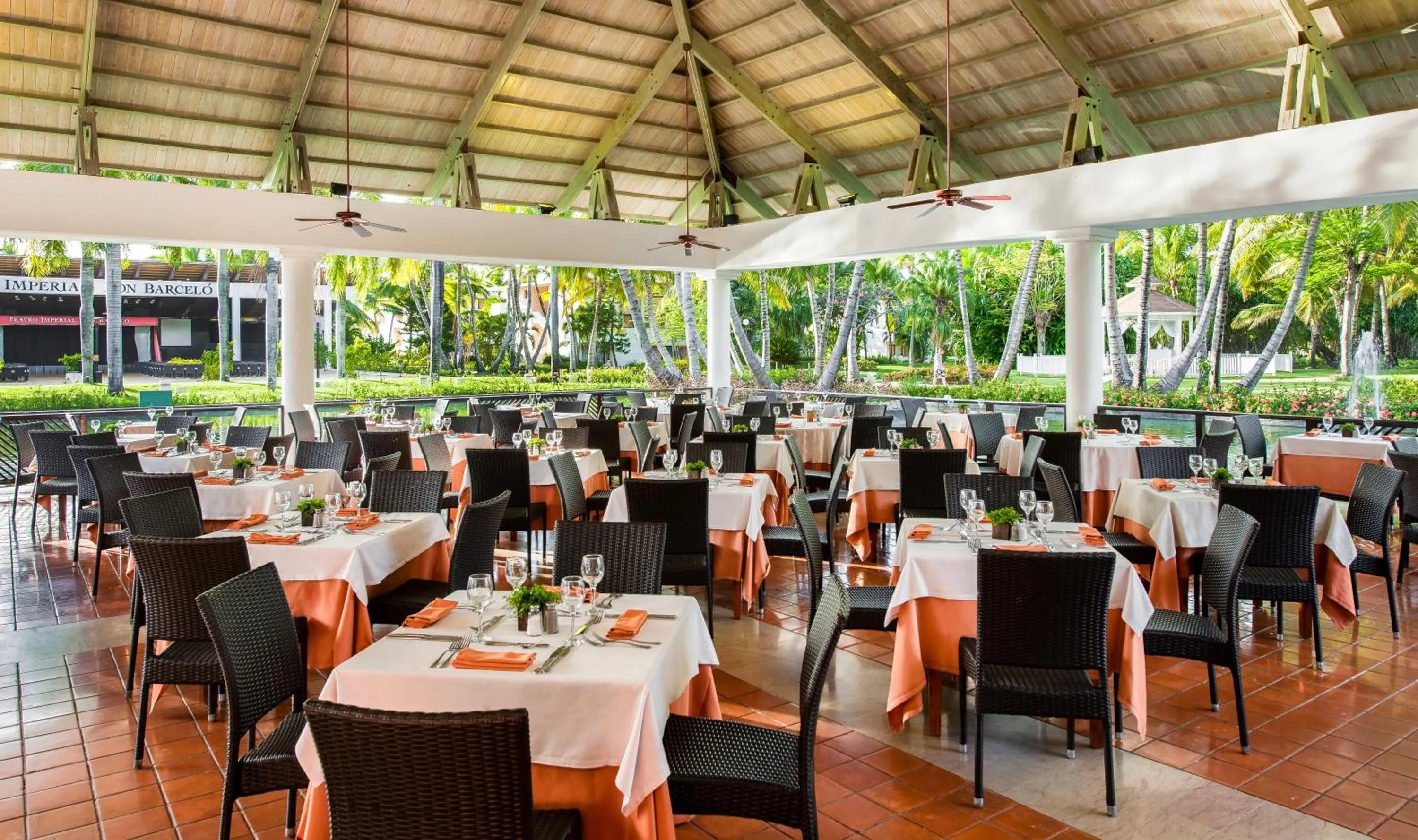 Restaurant/places to eat in Catalonia Punta Cana - All Inclusive