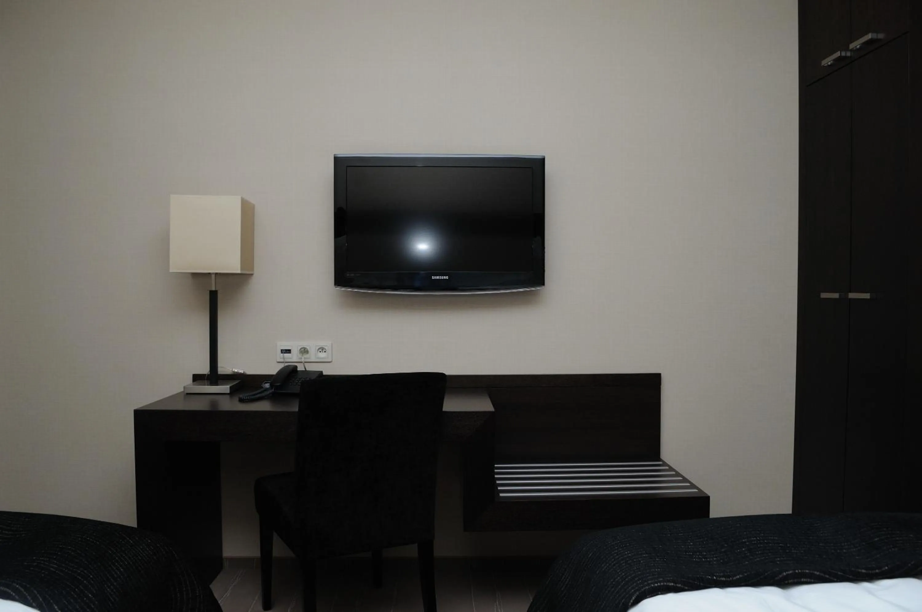 TV and multimedia, Bed in Arte