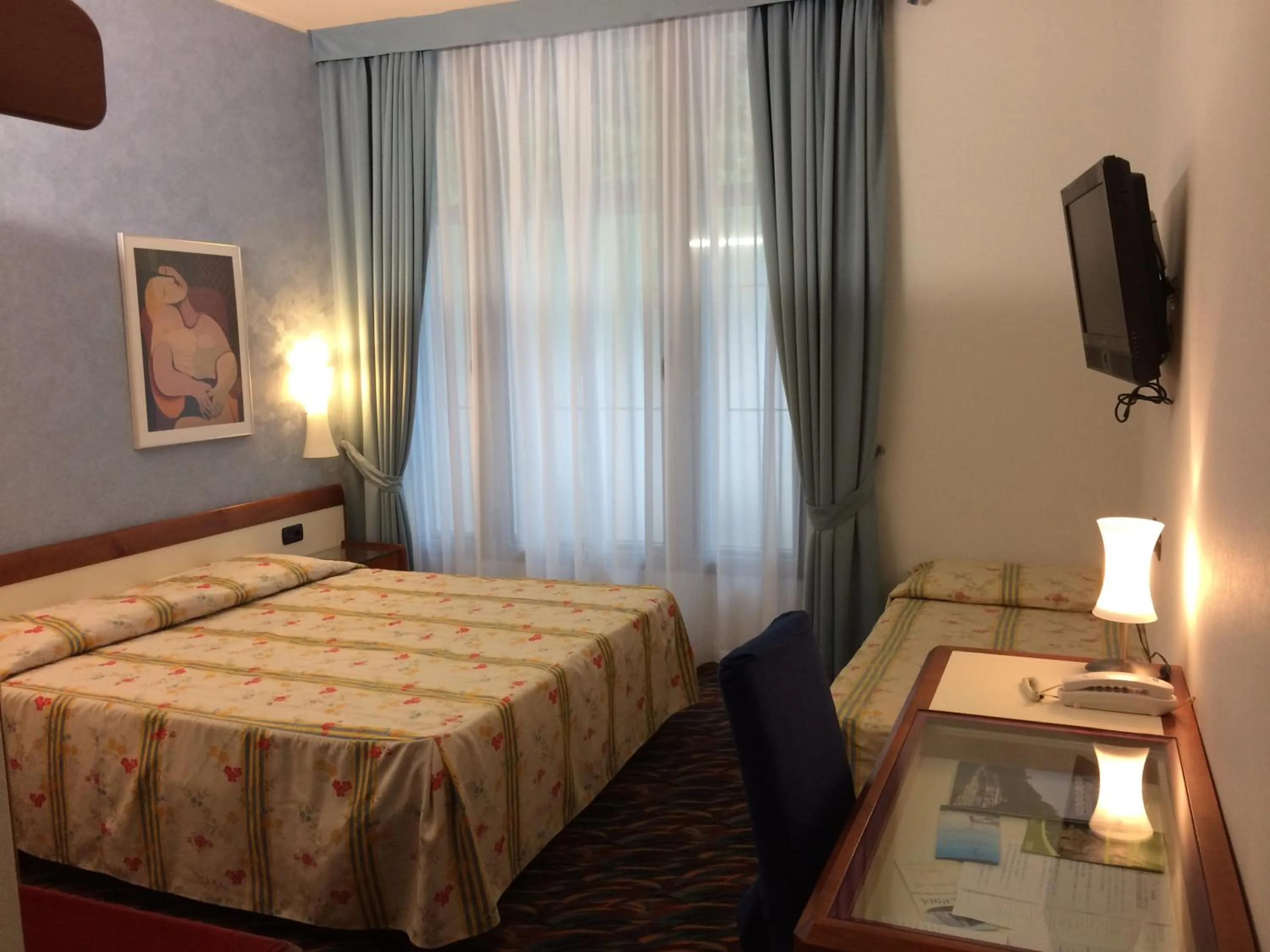 Bed in Hotel San Terenzo