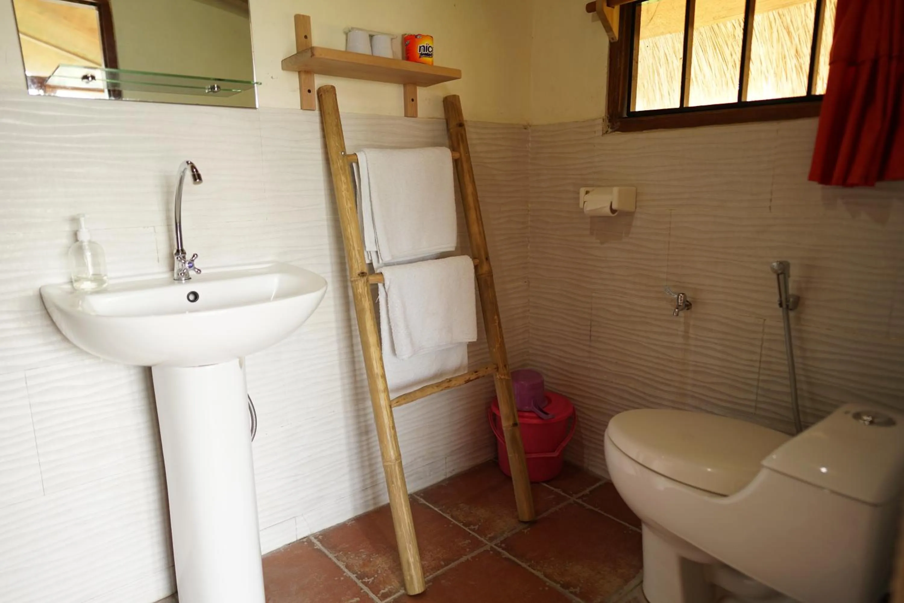 Morinda Villa and Resto