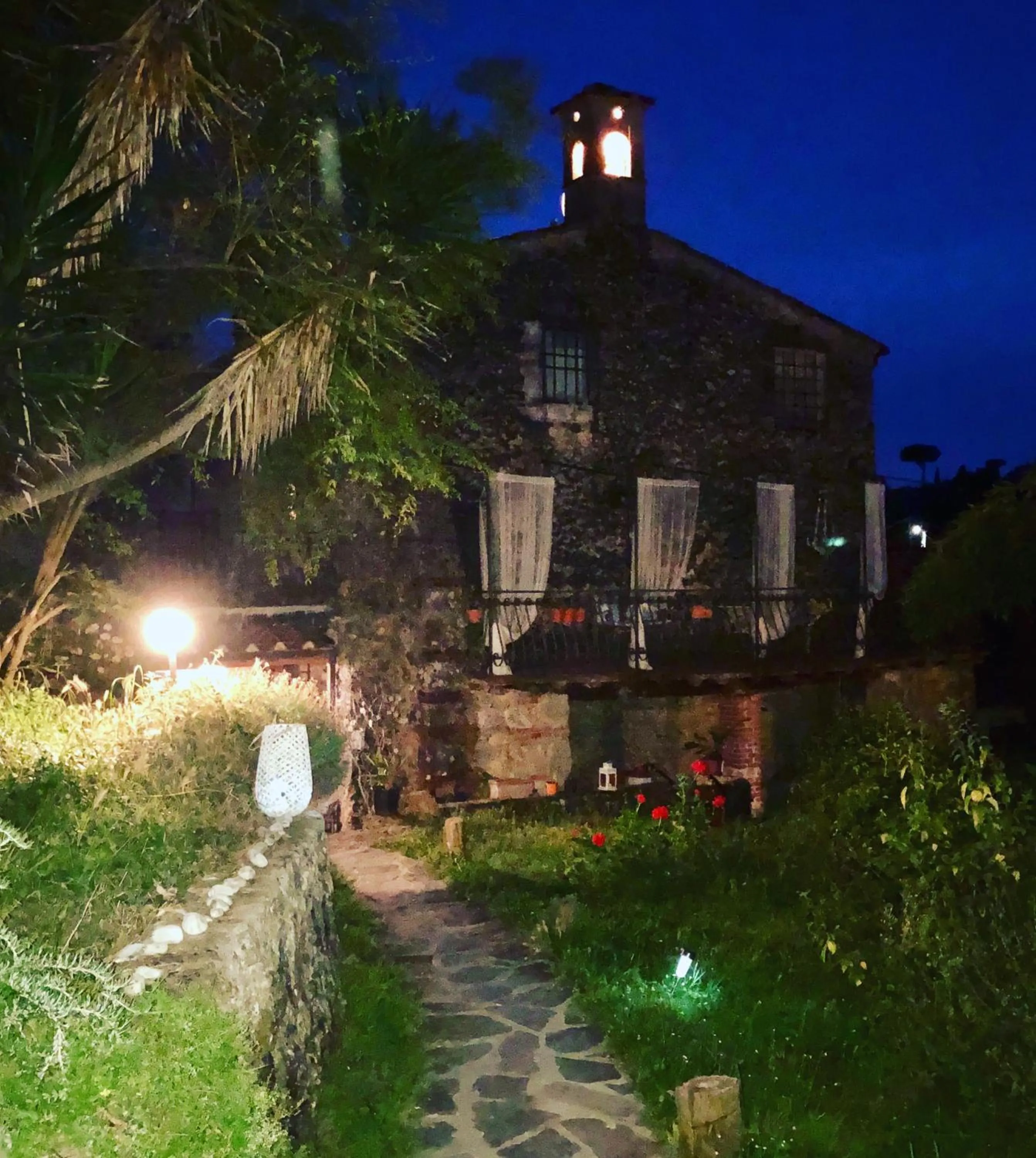 Property building in Guest House Antico Frantoio Pietrasanta Affittacamere