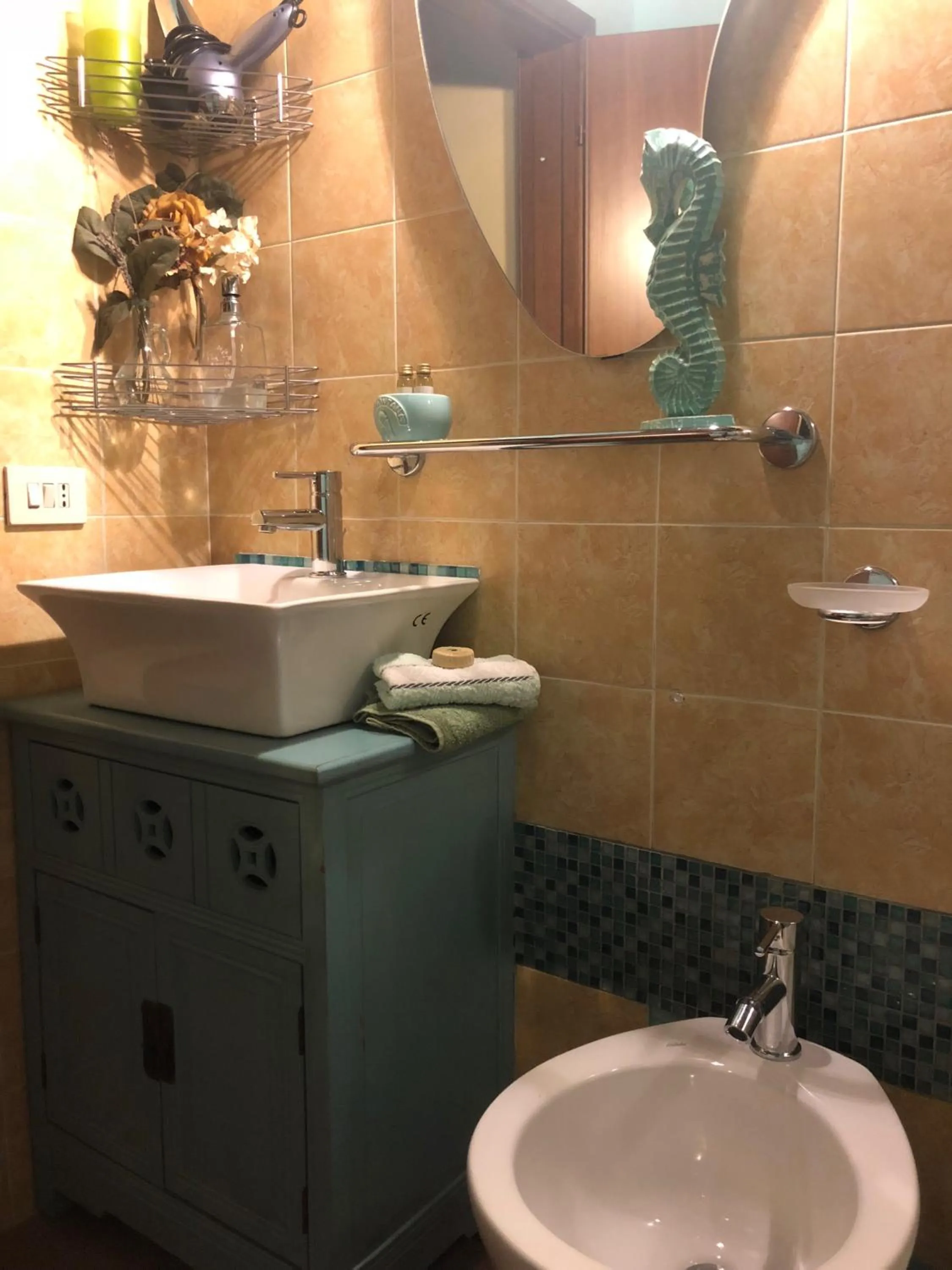 Bathroom in Guest House Antico Frantoio Pietrasanta Affittacamere