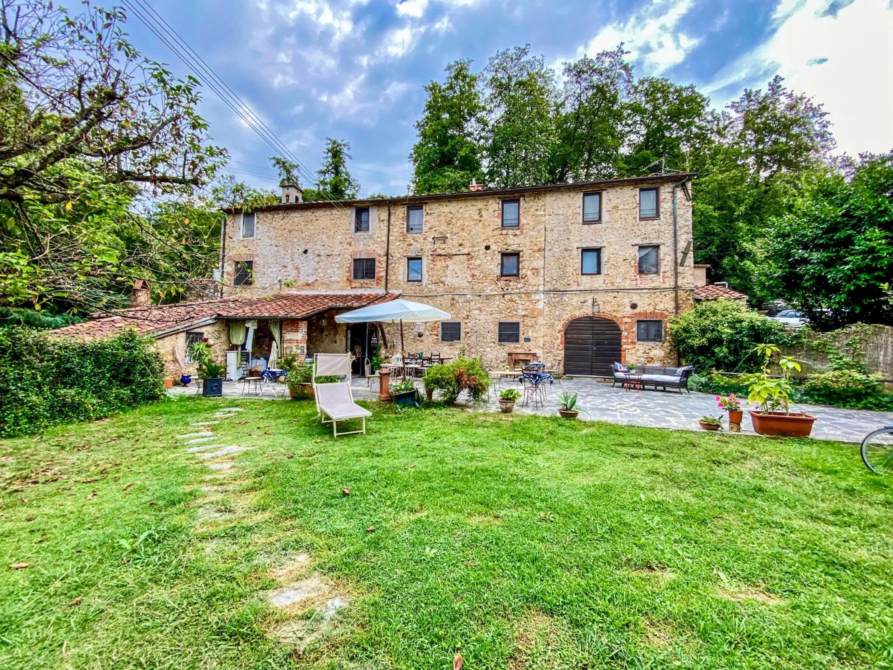 Property building in Guest House Antico Frantoio Pietrasanta Affittacamere