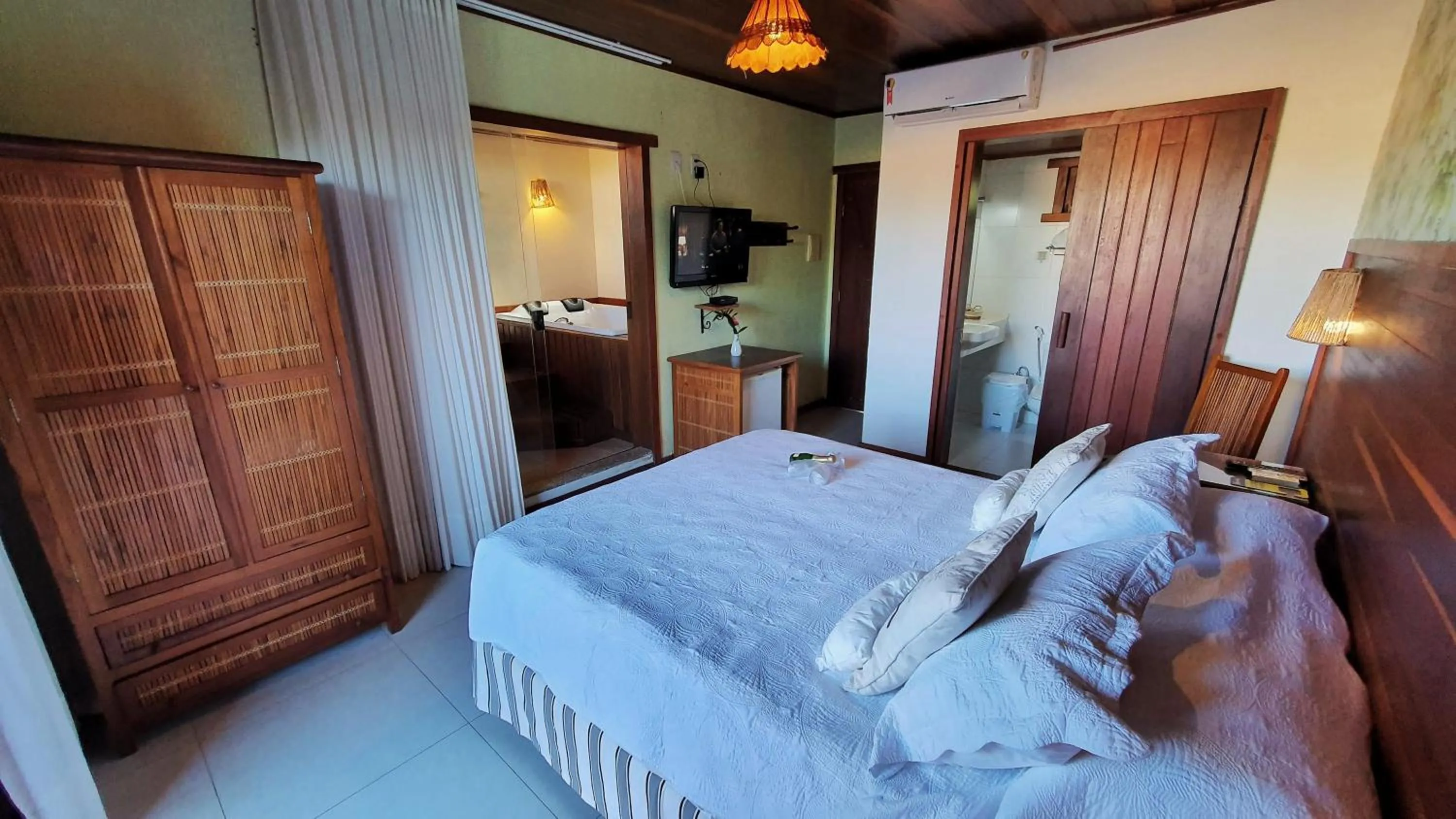 Photo of the whole room, Bed in Pousada Casa do Forte