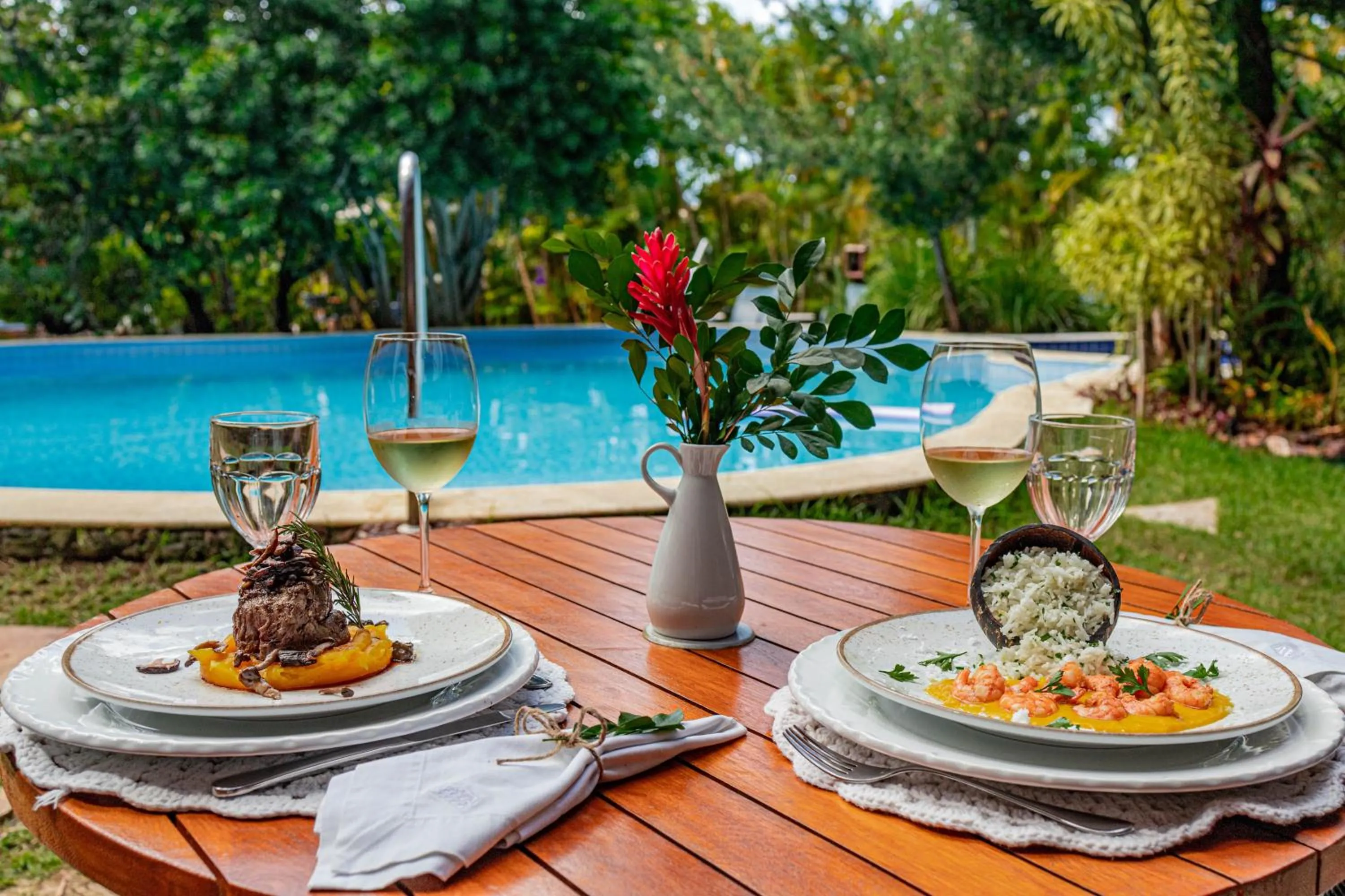 Restaurant/places to eat in Pousada Casa do Forte