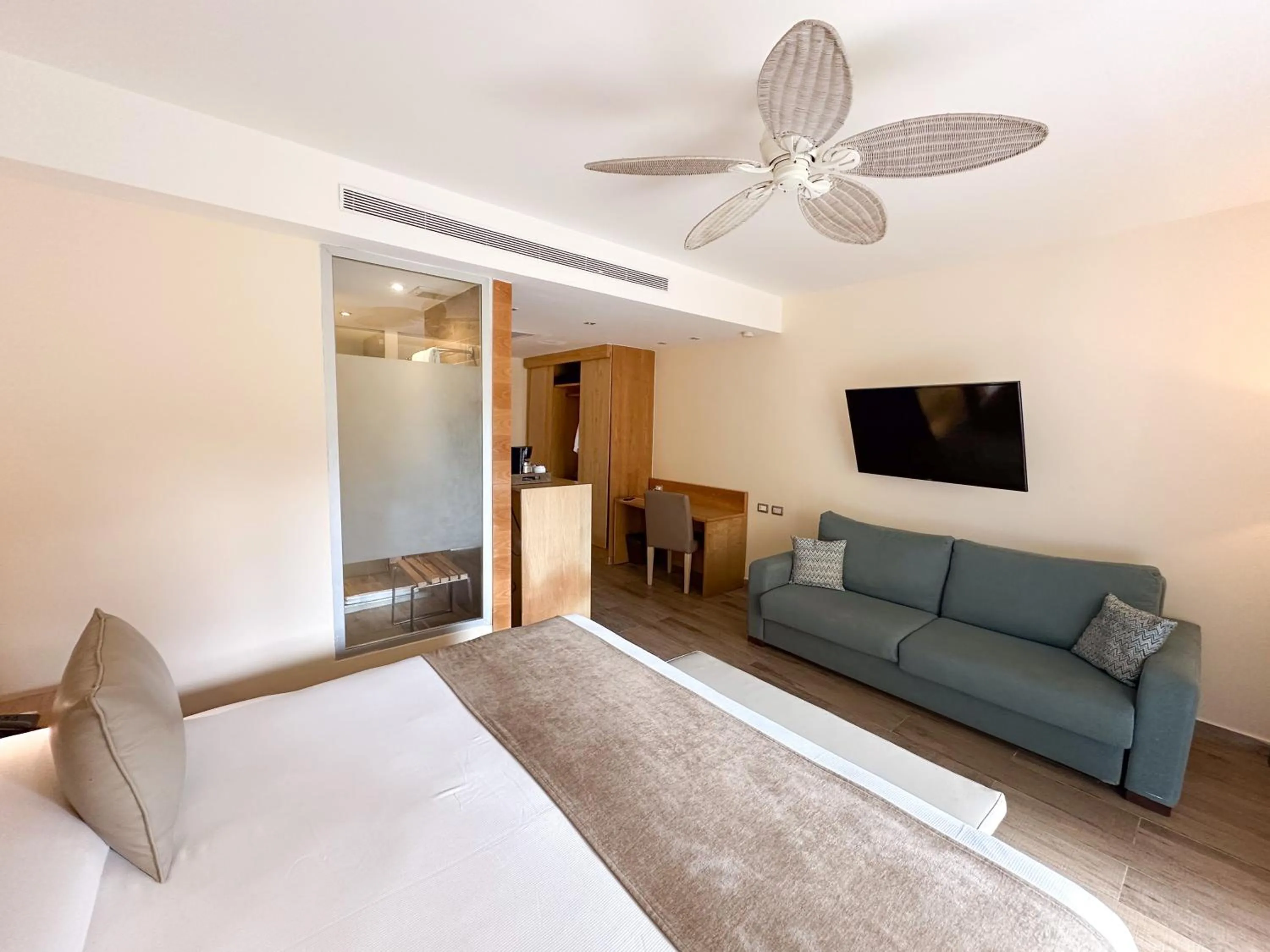 Bed in Catalonia Bayahibe - All Inclusive