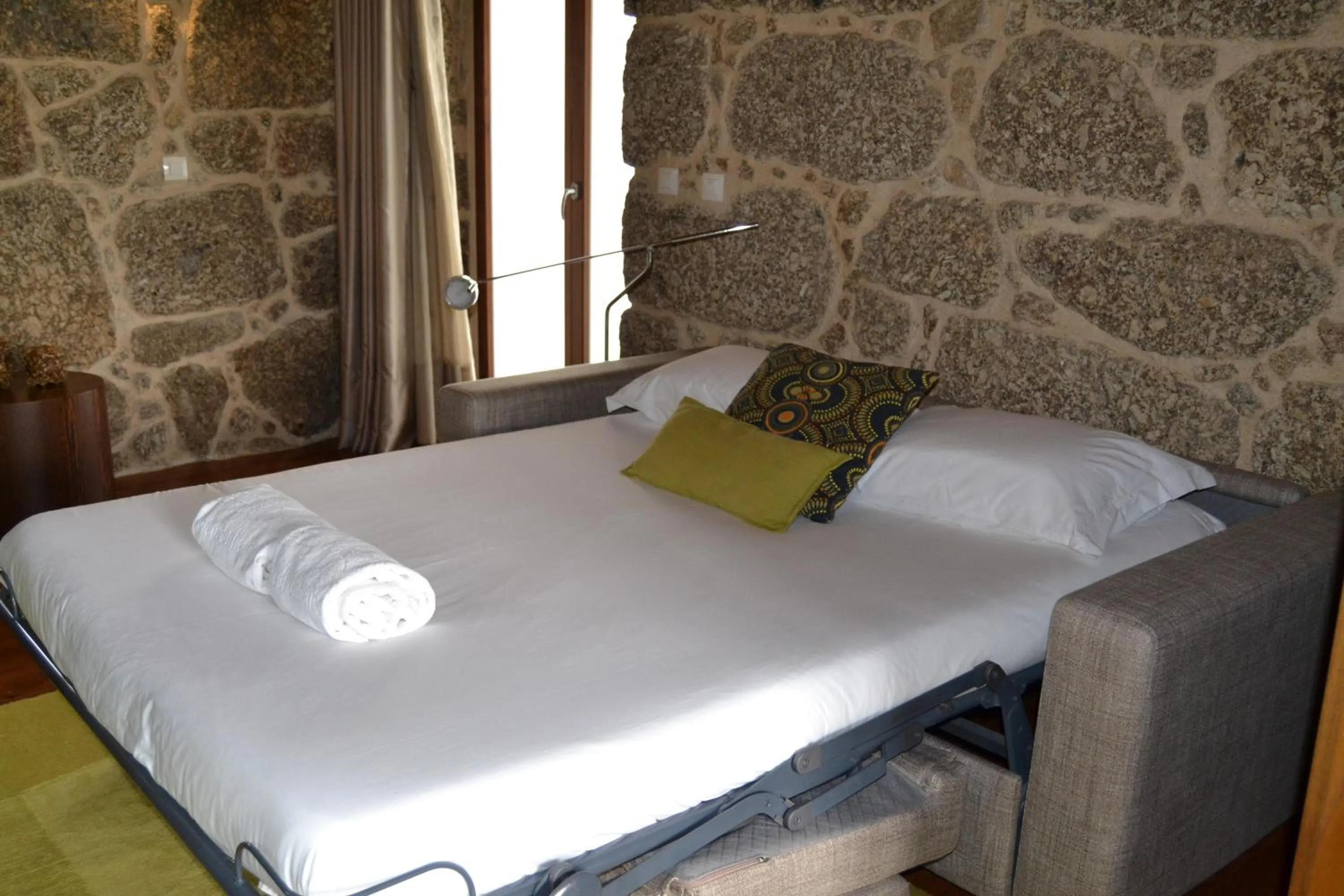 Bed in Quinta do Medronheiro Hotel Rural