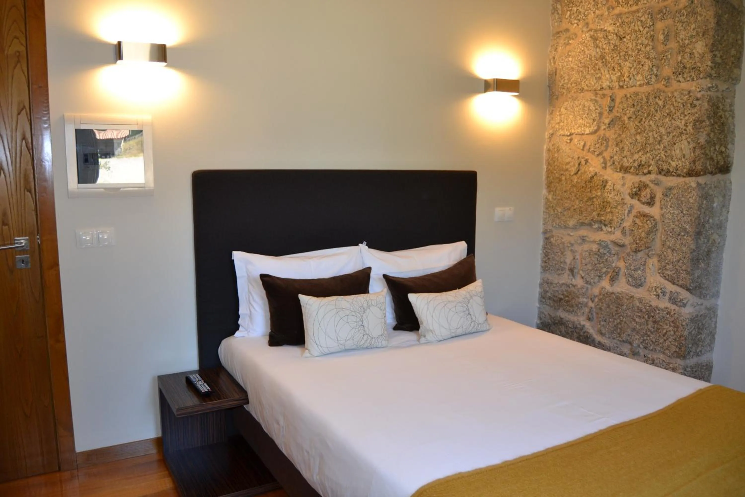 Bed in Quinta do Medronheiro Hotel Rural