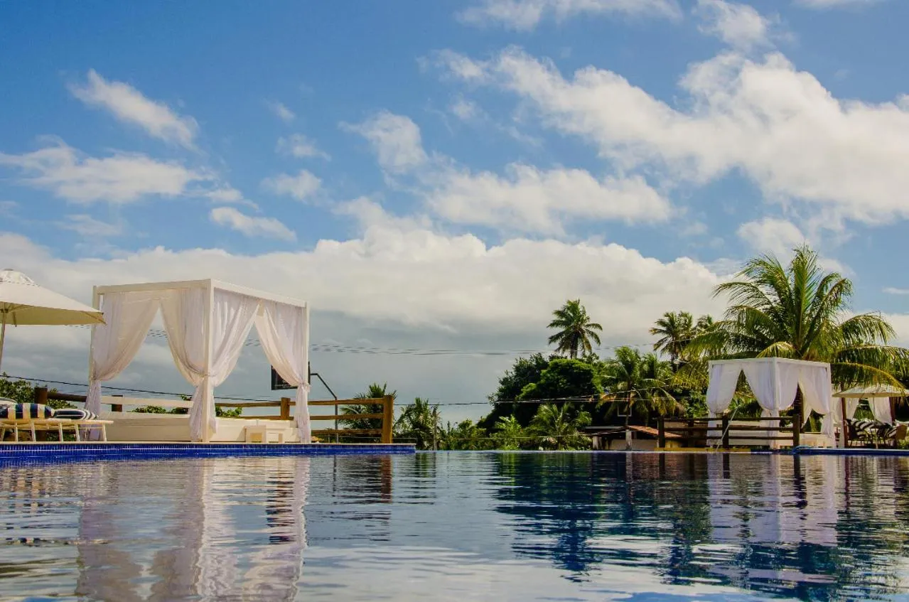 Swimming pool in Pipa Lagoa Hotel