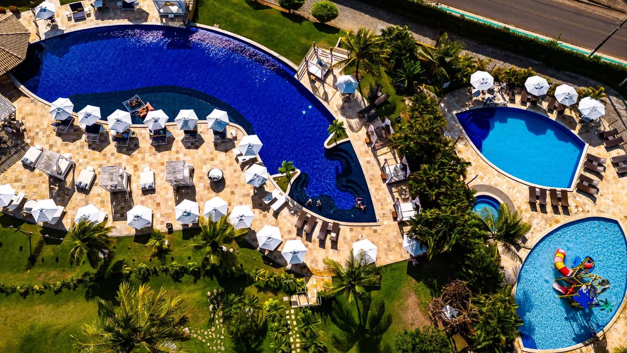 Swimming pool in Pipa Lagoa Hotel
