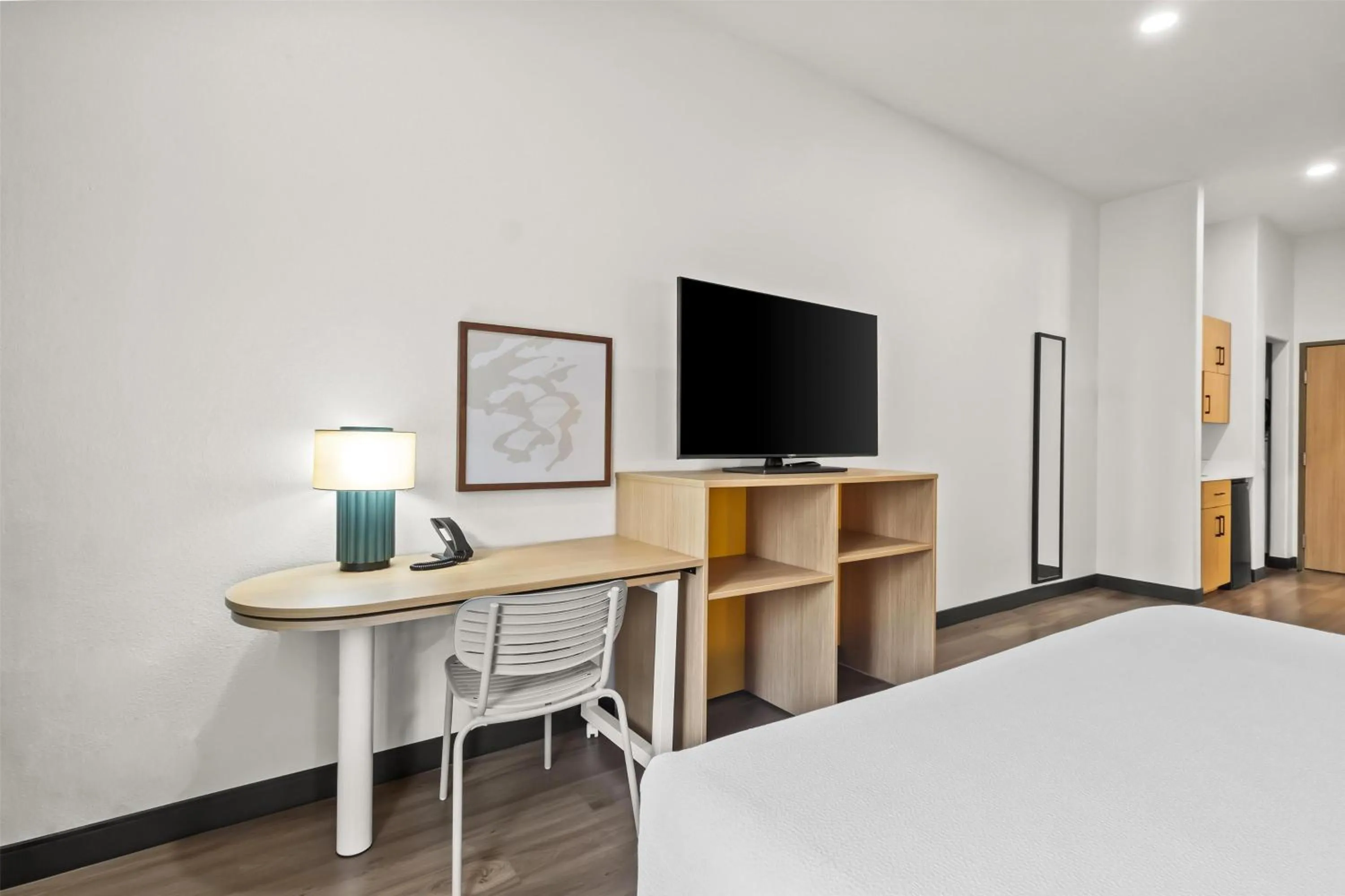 Bed in Spark By Hilton Houston Hobby Airport