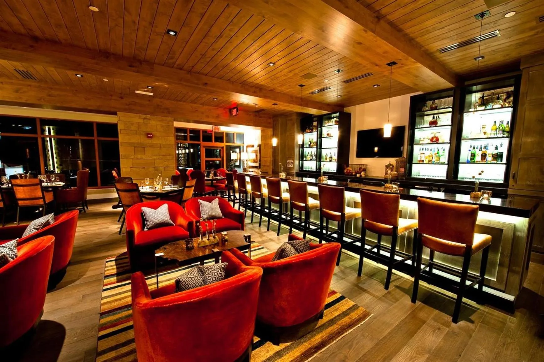 Lounge or bar in Sundial Lodge by Park City - Canyons Village