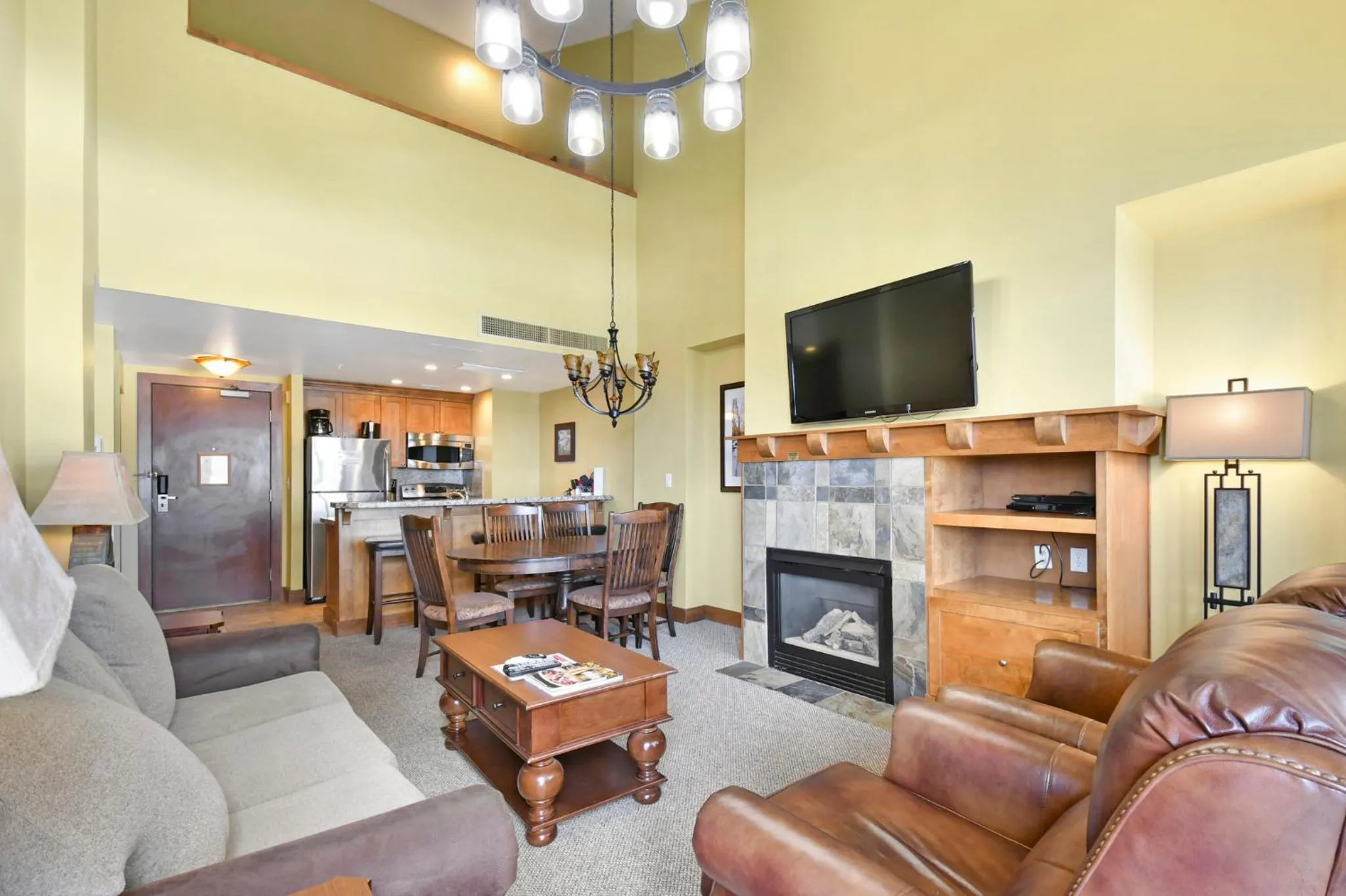 Living room in Sundial Lodge by Park City - Canyons Village