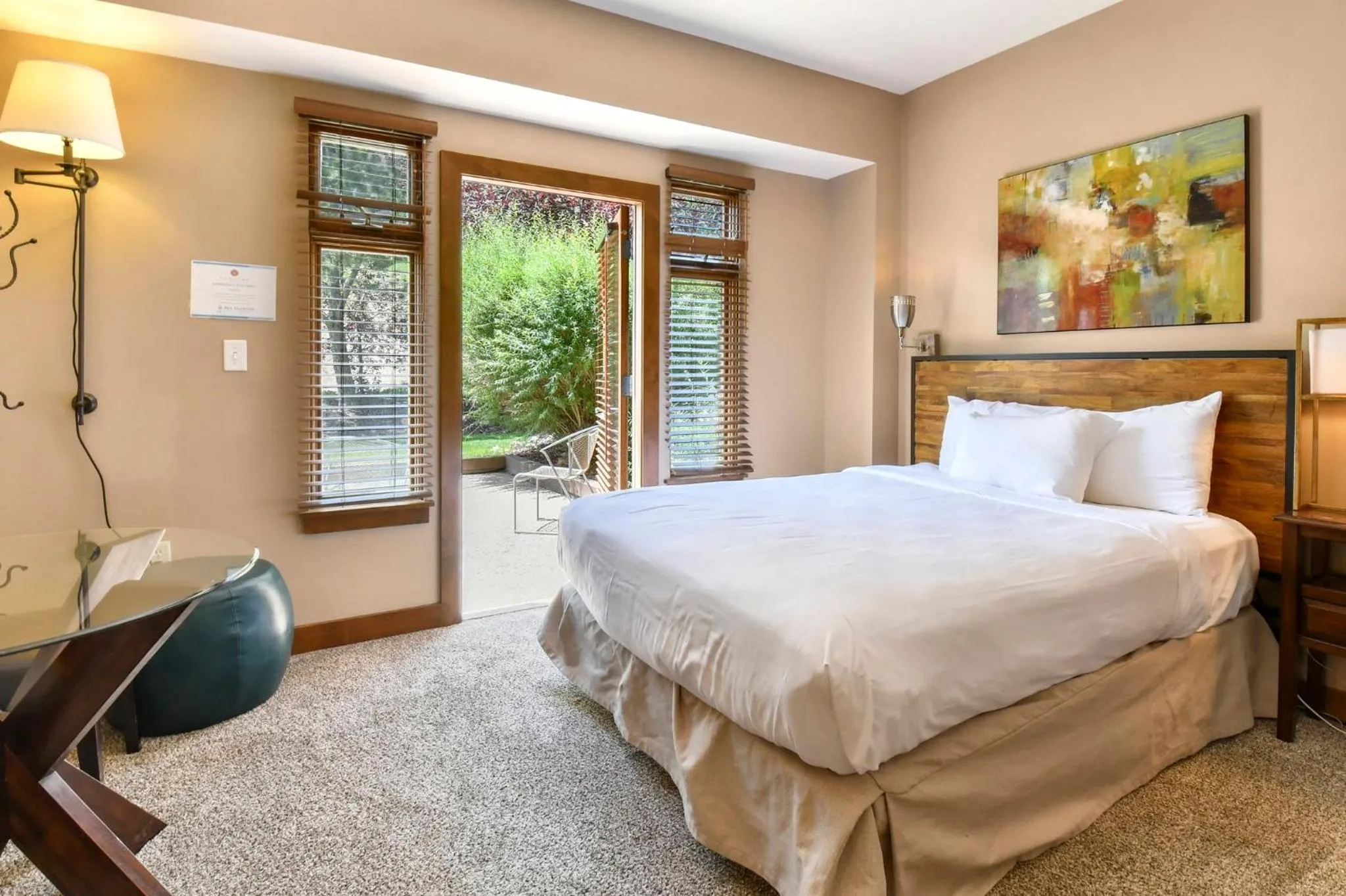 Photo of the whole room, Bed in Sundial Lodge by Park City - Canyons Village