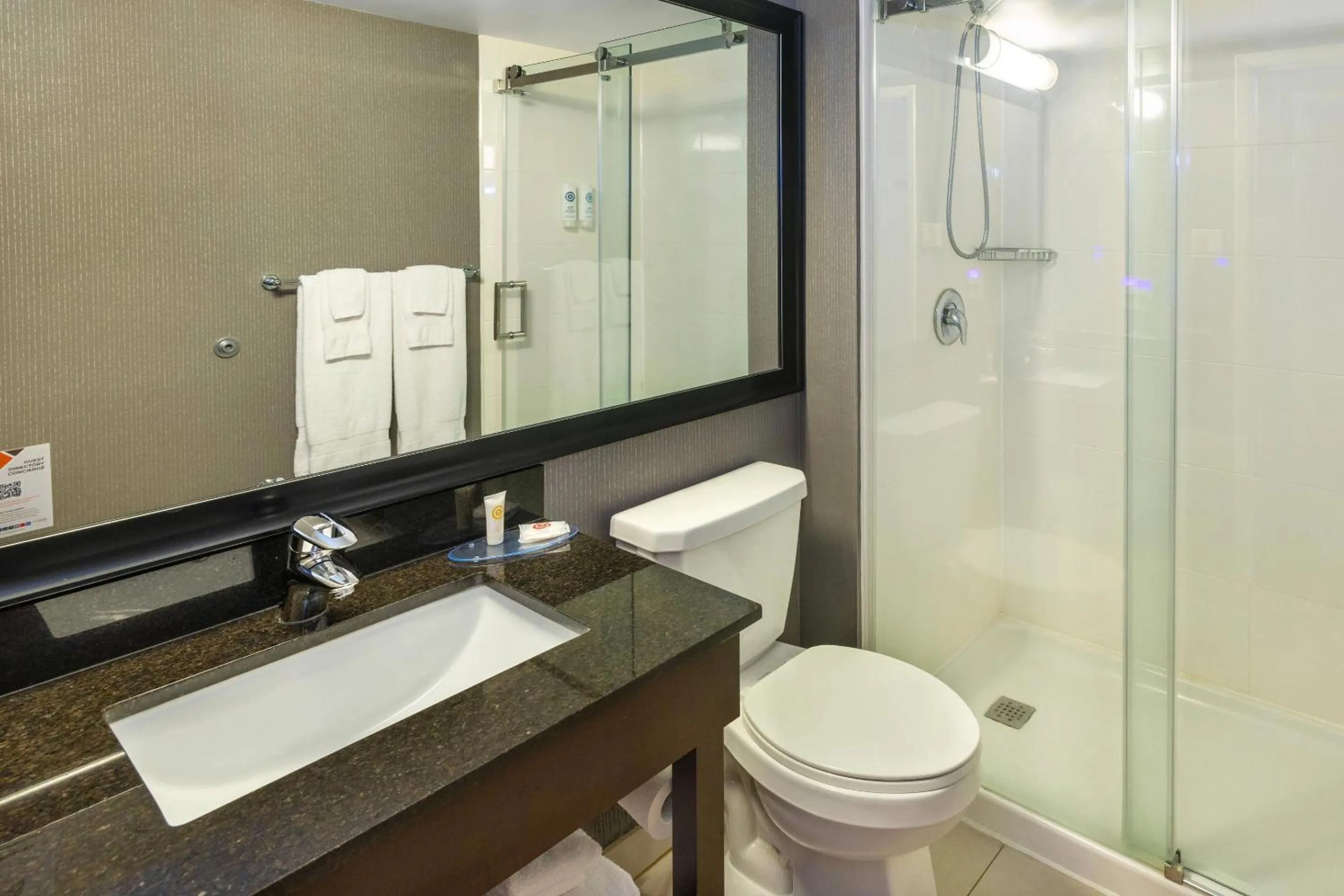 Bedroom in Comfort Inn