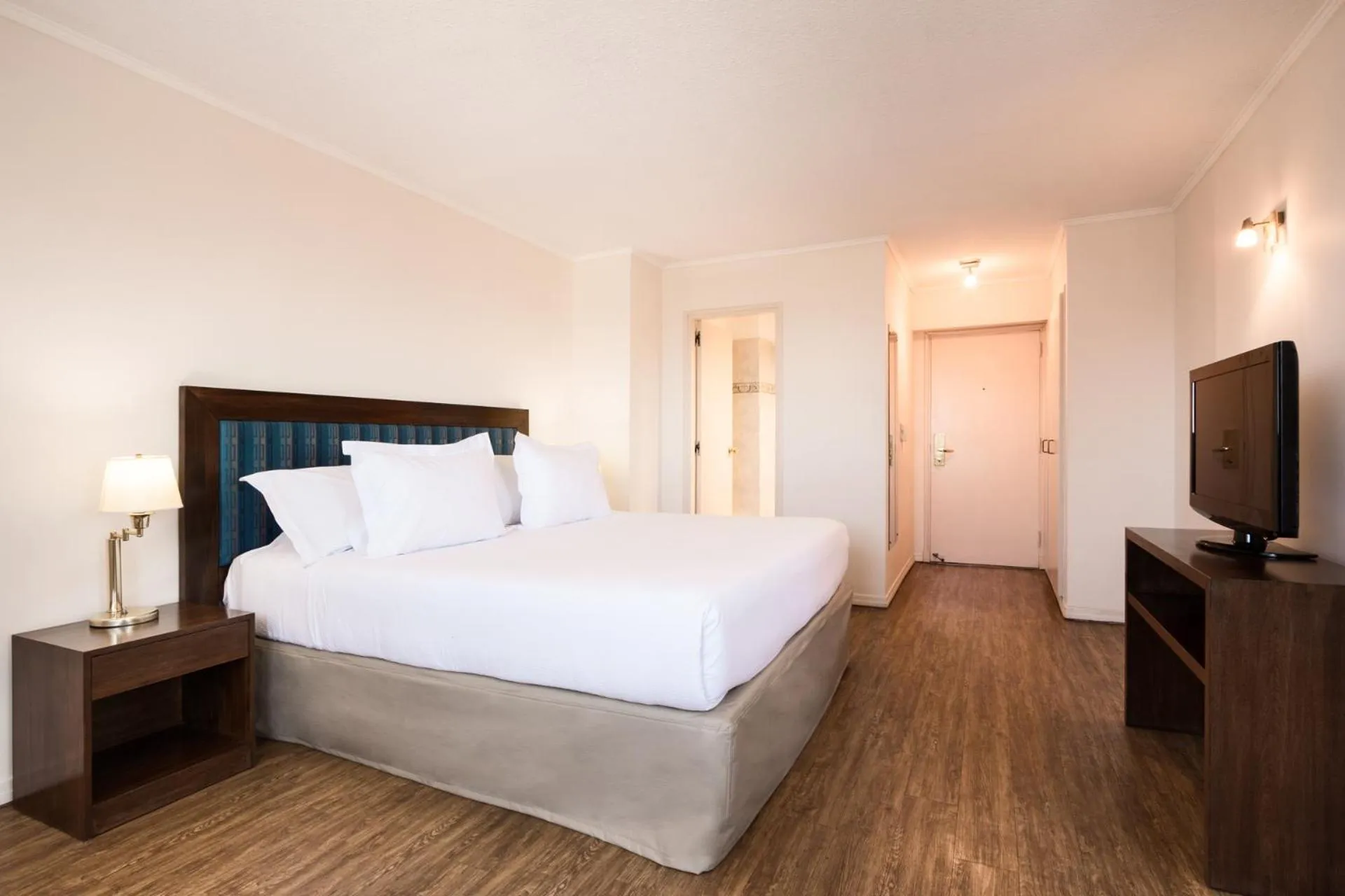 Bed in Days Inn by Wyndham Montevideo