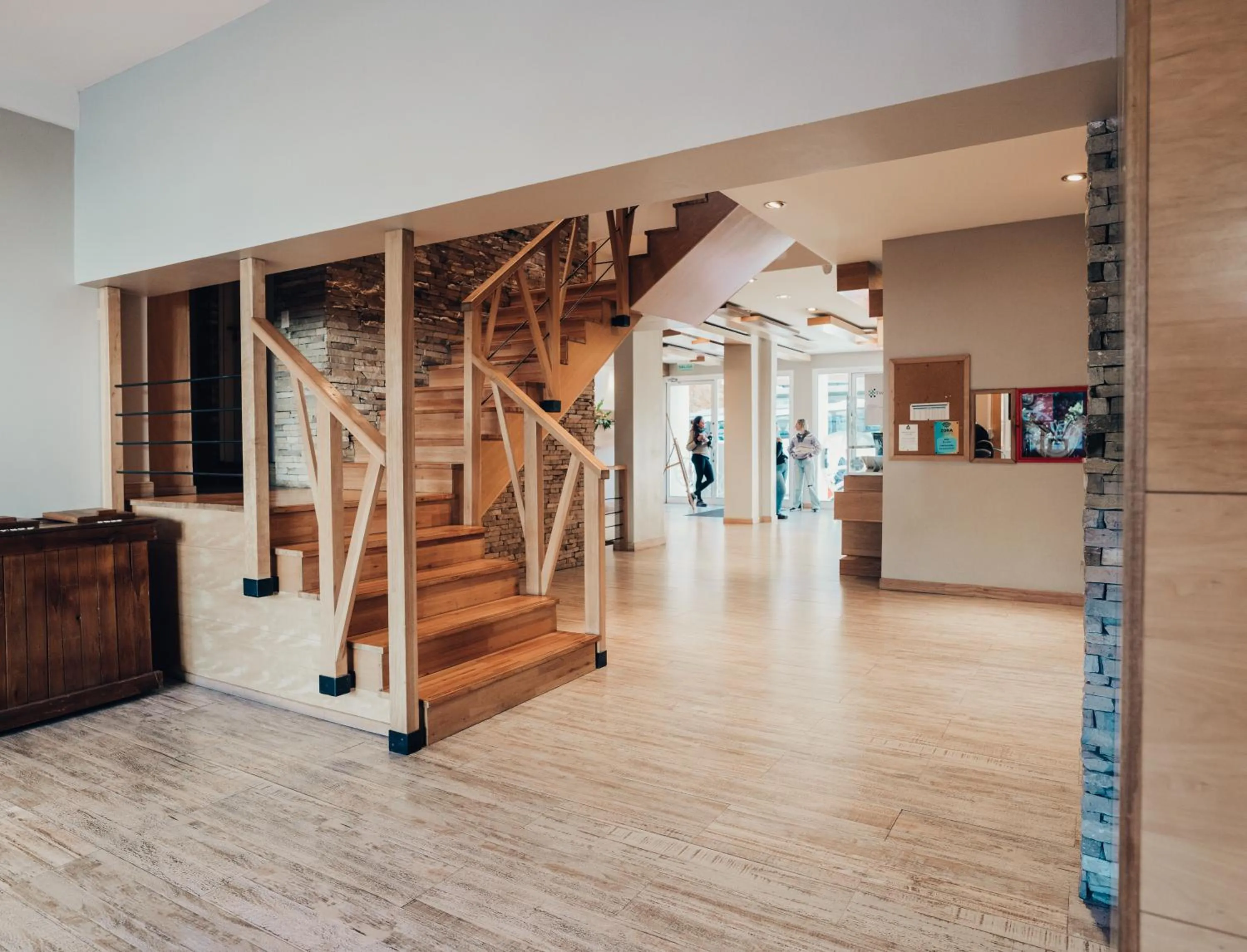 Area and facilities in Hotel EcoSki by bund