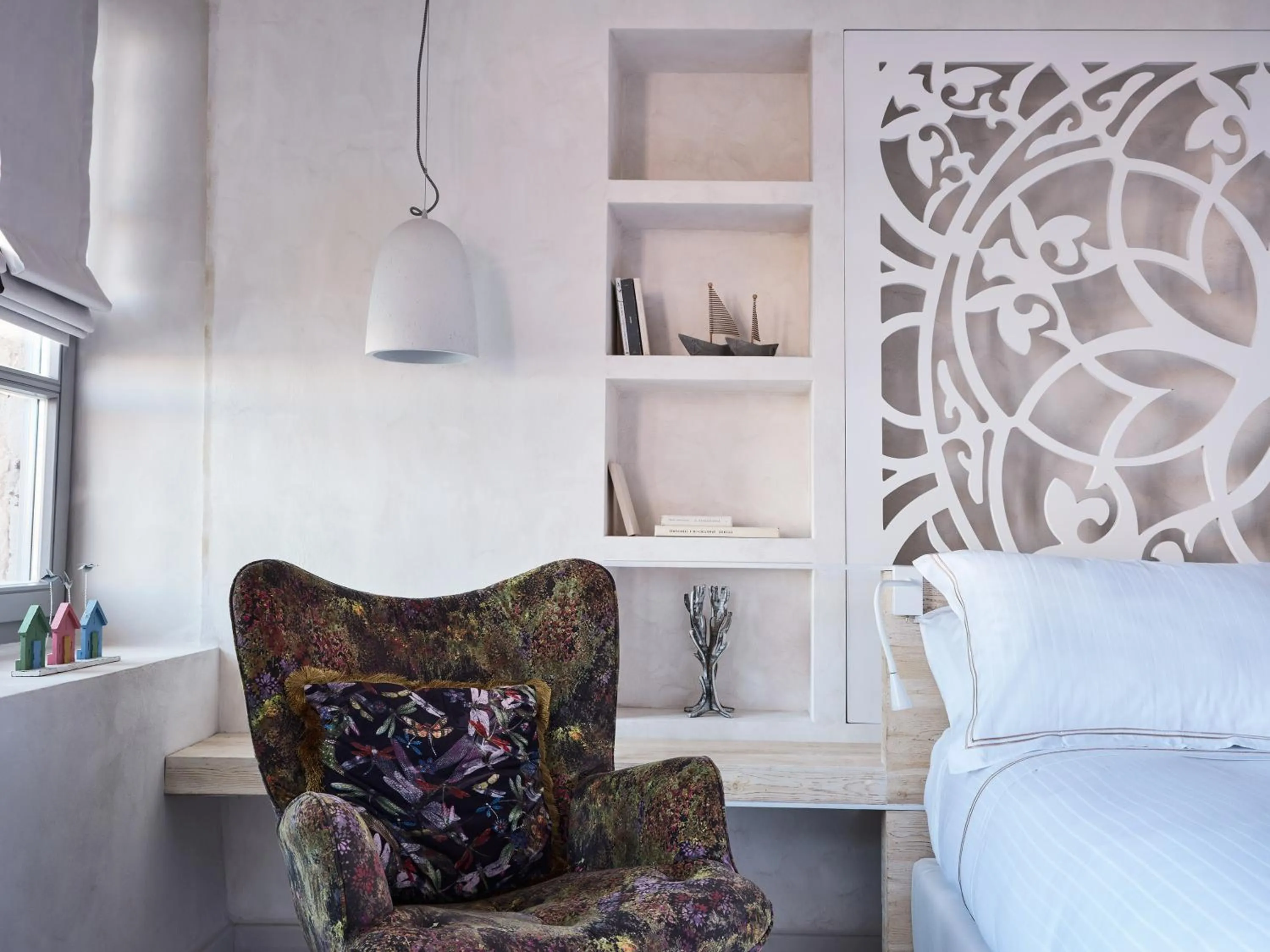 Seating area in Domus Fresco