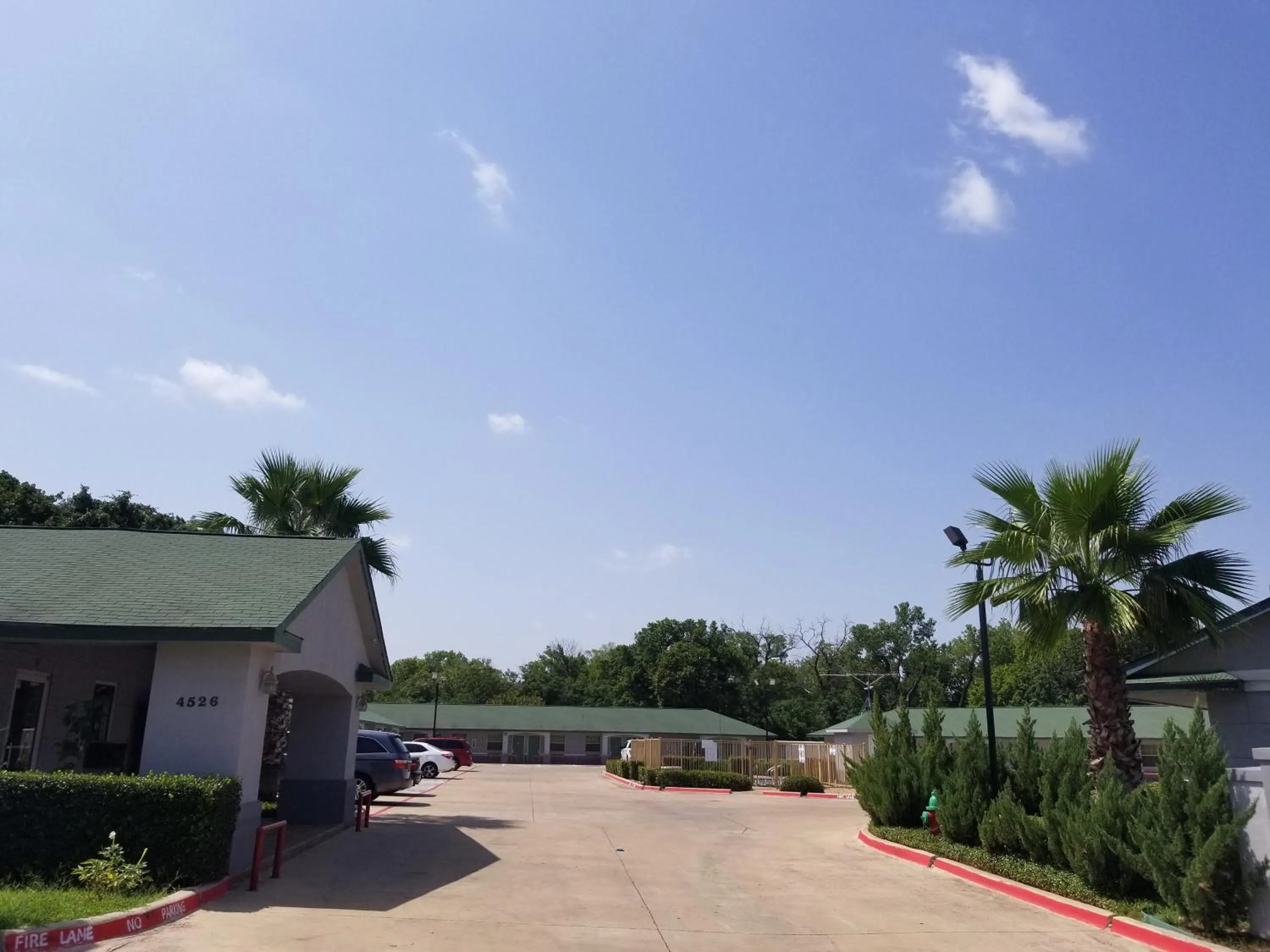 Facade/entrance in Haltom Inn Fort Worth
