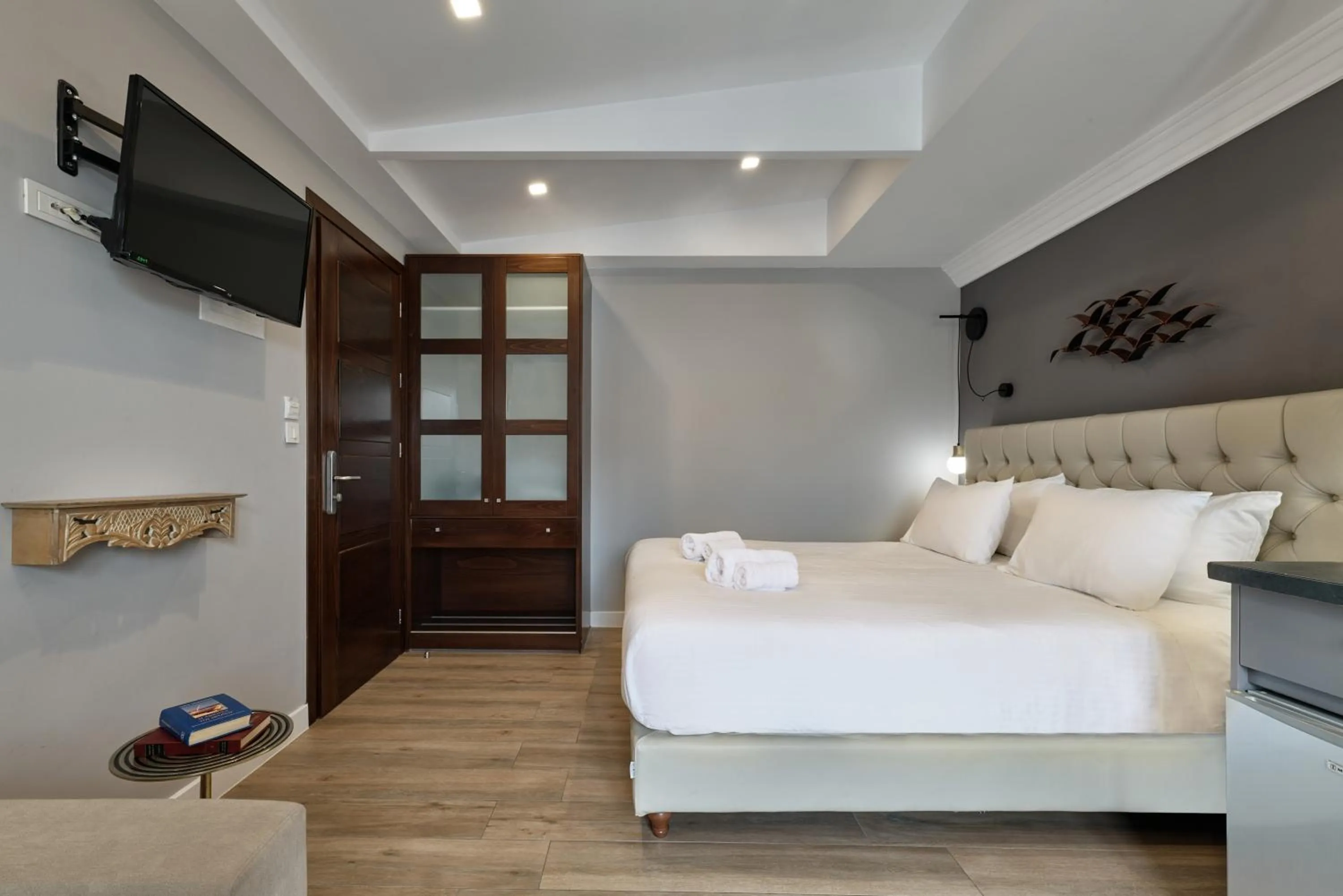 TV and multimedia, Bed in Nival Luxury Suites