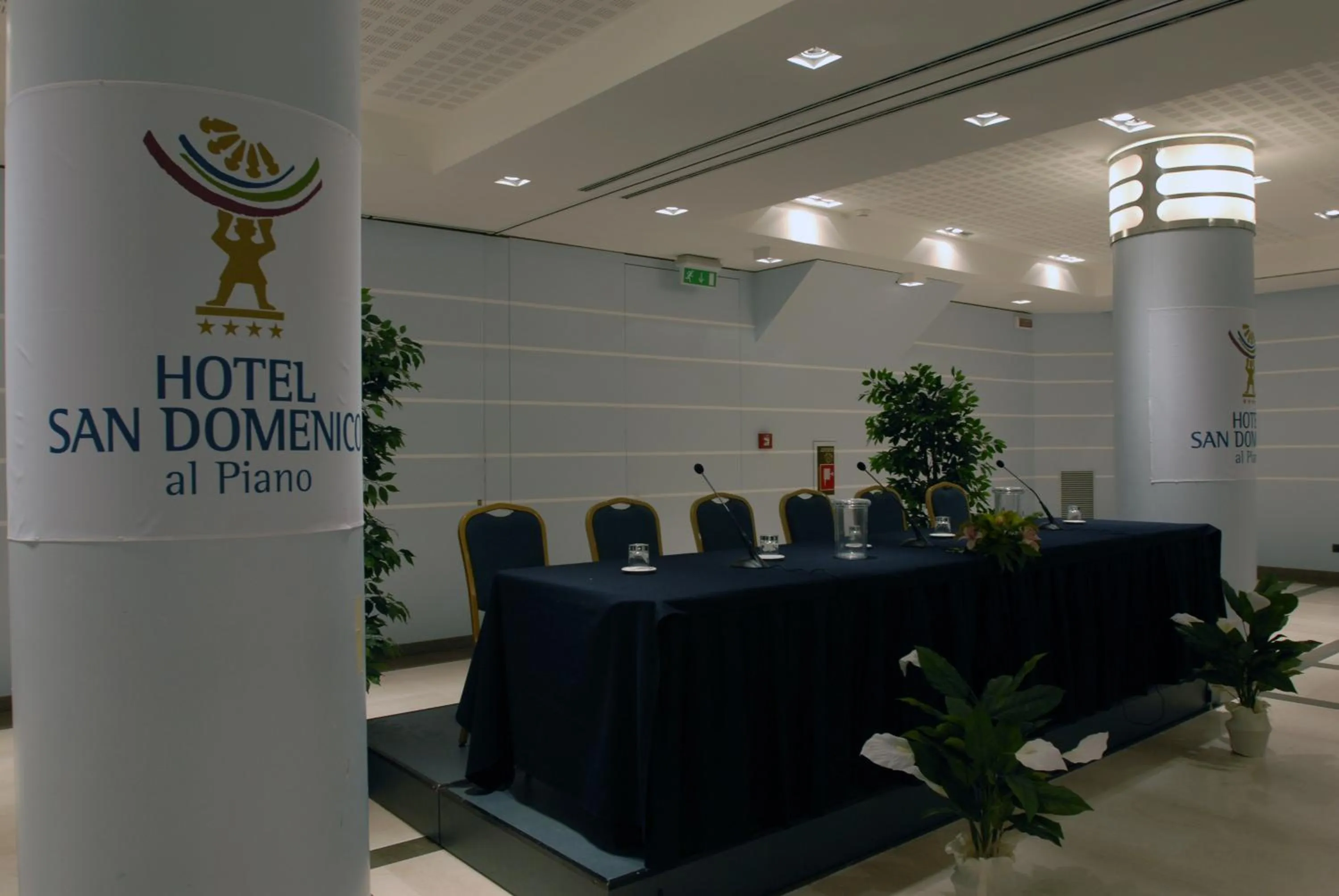 Business facilities in Hotel San Domenico Al Piano